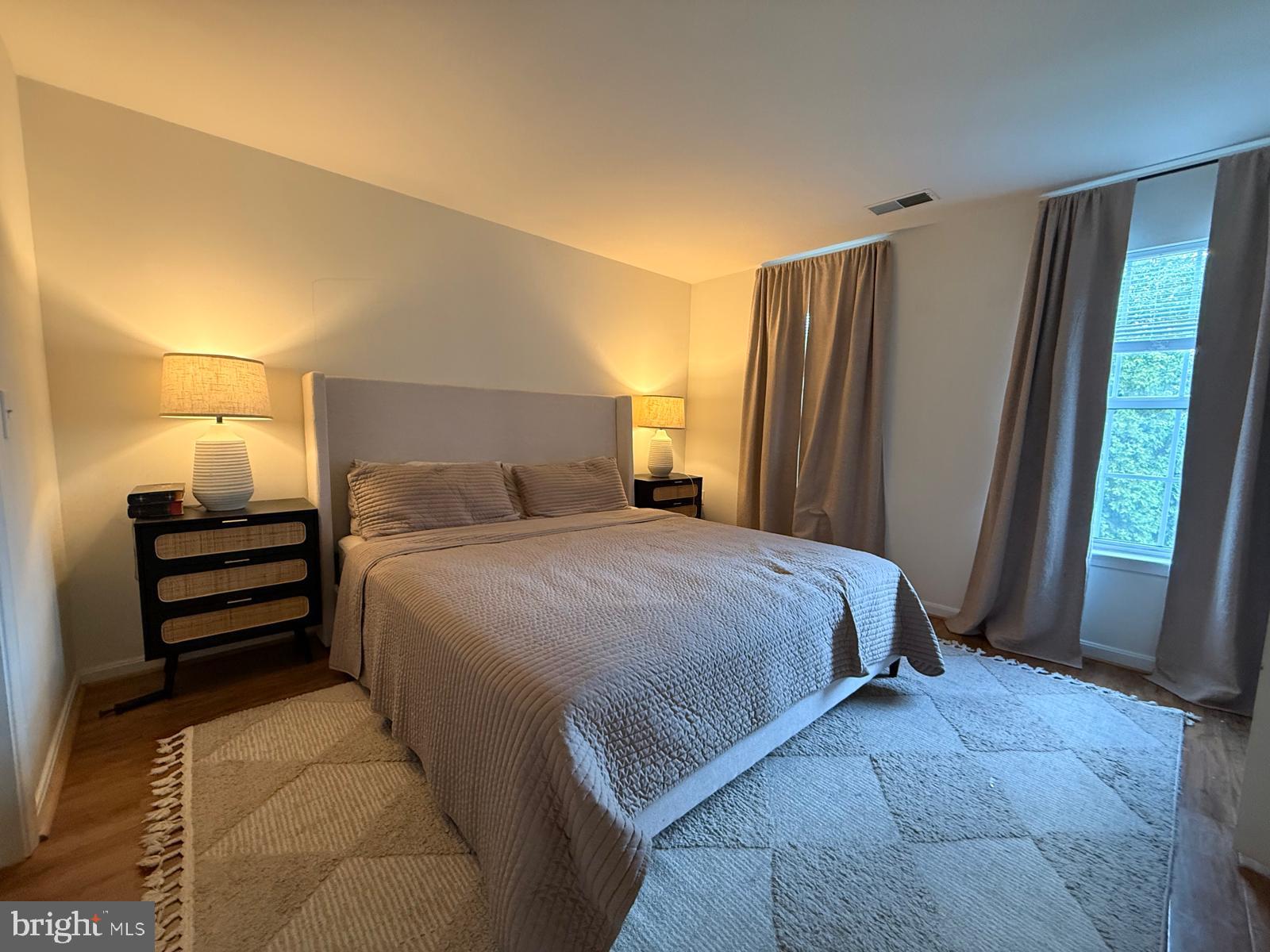 SUMMERHOUSE CONDO - Residential