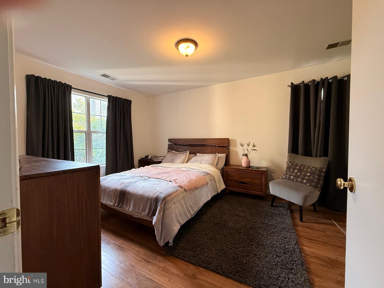 SUMMERHOUSE CONDO - Residential