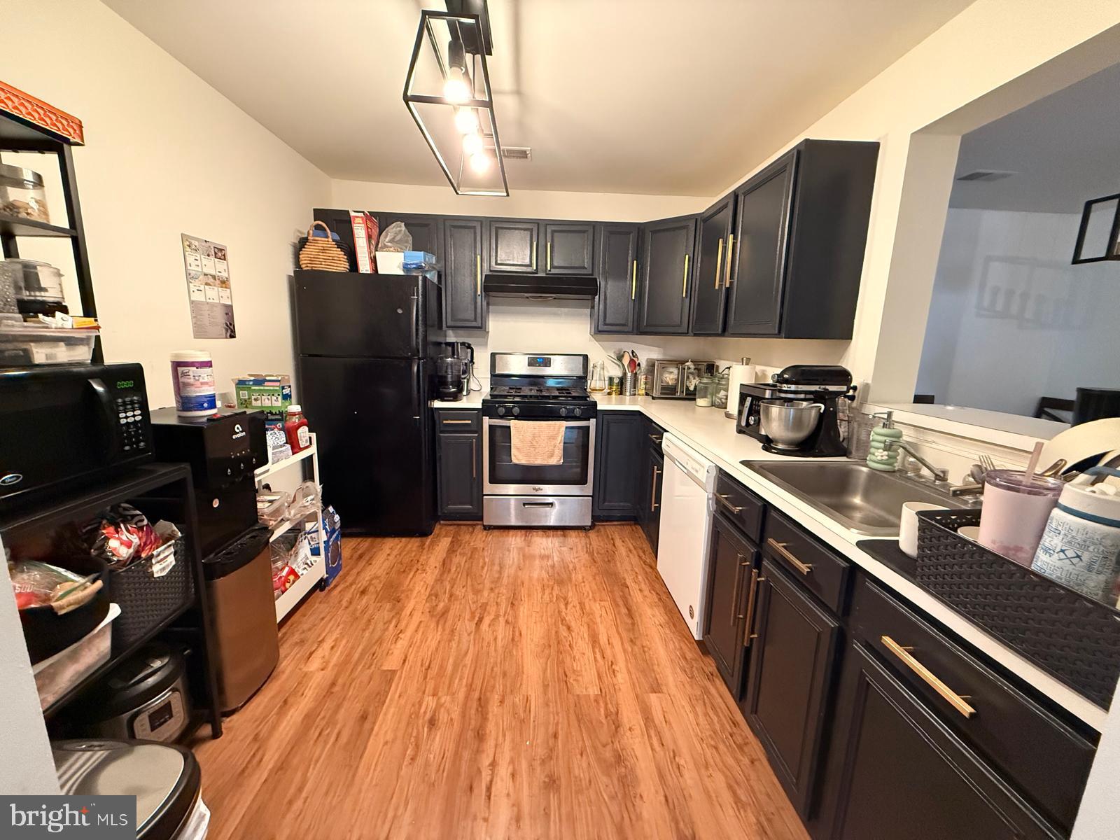 SUMMERHOUSE CONDO - Residential