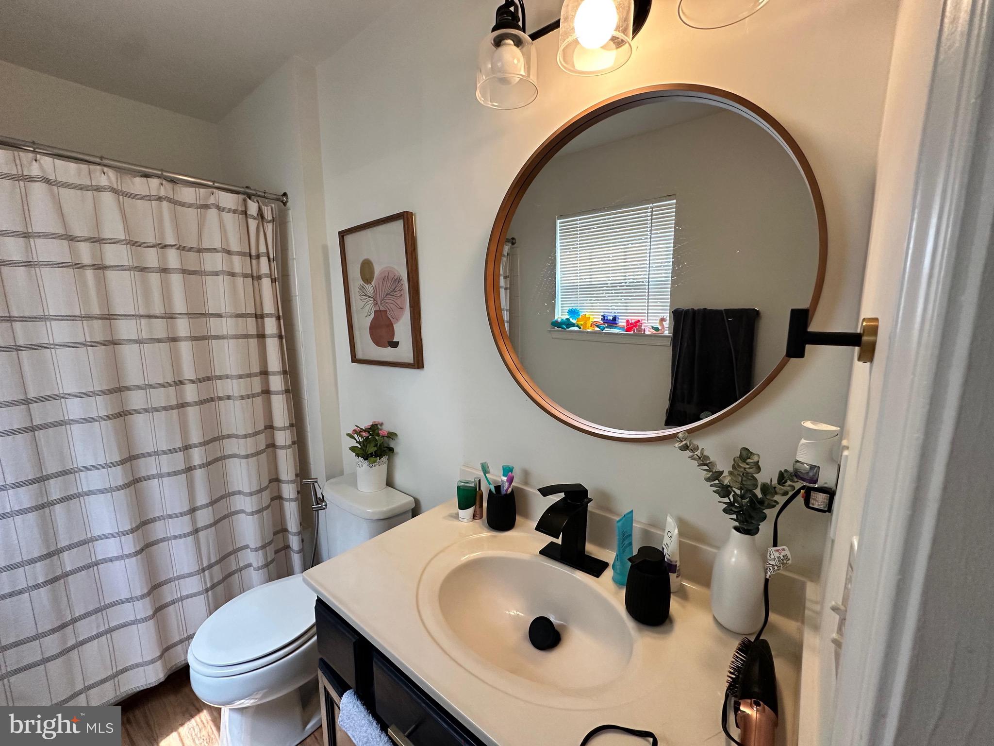 SUMMERHOUSE CONDO - Residential