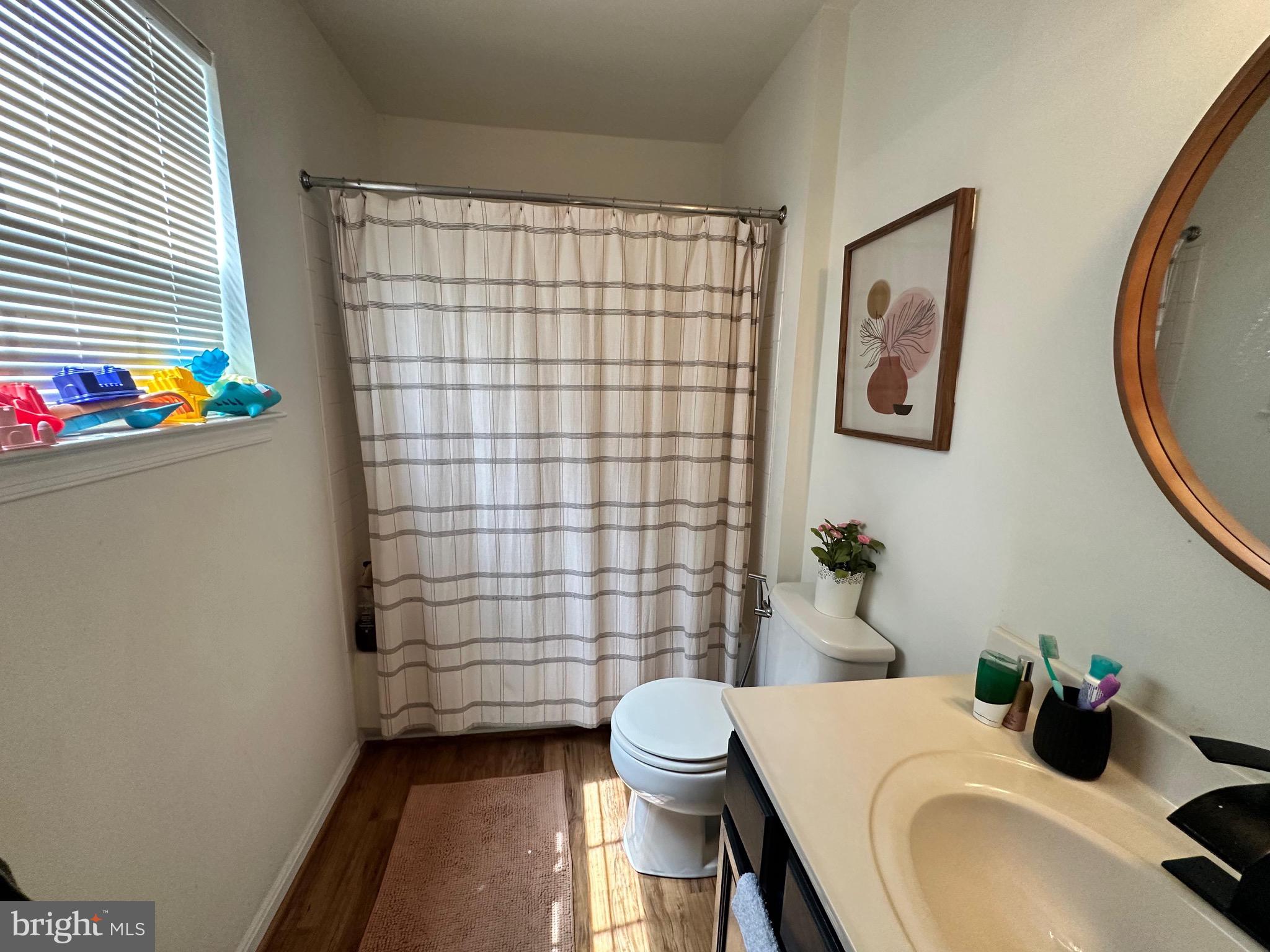 SUMMERHOUSE CONDO - Residential