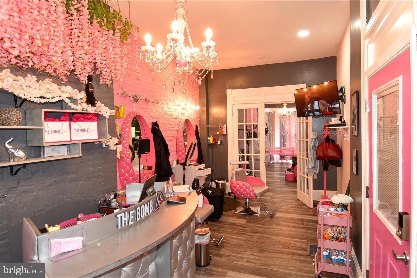 CALLING ALL HAIR STYLISTS || This is the PERFECT opportunity to move or start your own cosmetology business at The Beauty Bar located at 2408 N Charles Street. Perfect for any small or midsize hair salon owners. The Beauty Bar offers 4 booths, 2 washing & drying stations, a half bath, private and secured electronic access and AMPLE public parking. Don't delay you being a business owner! *FULLY FURNISHED*