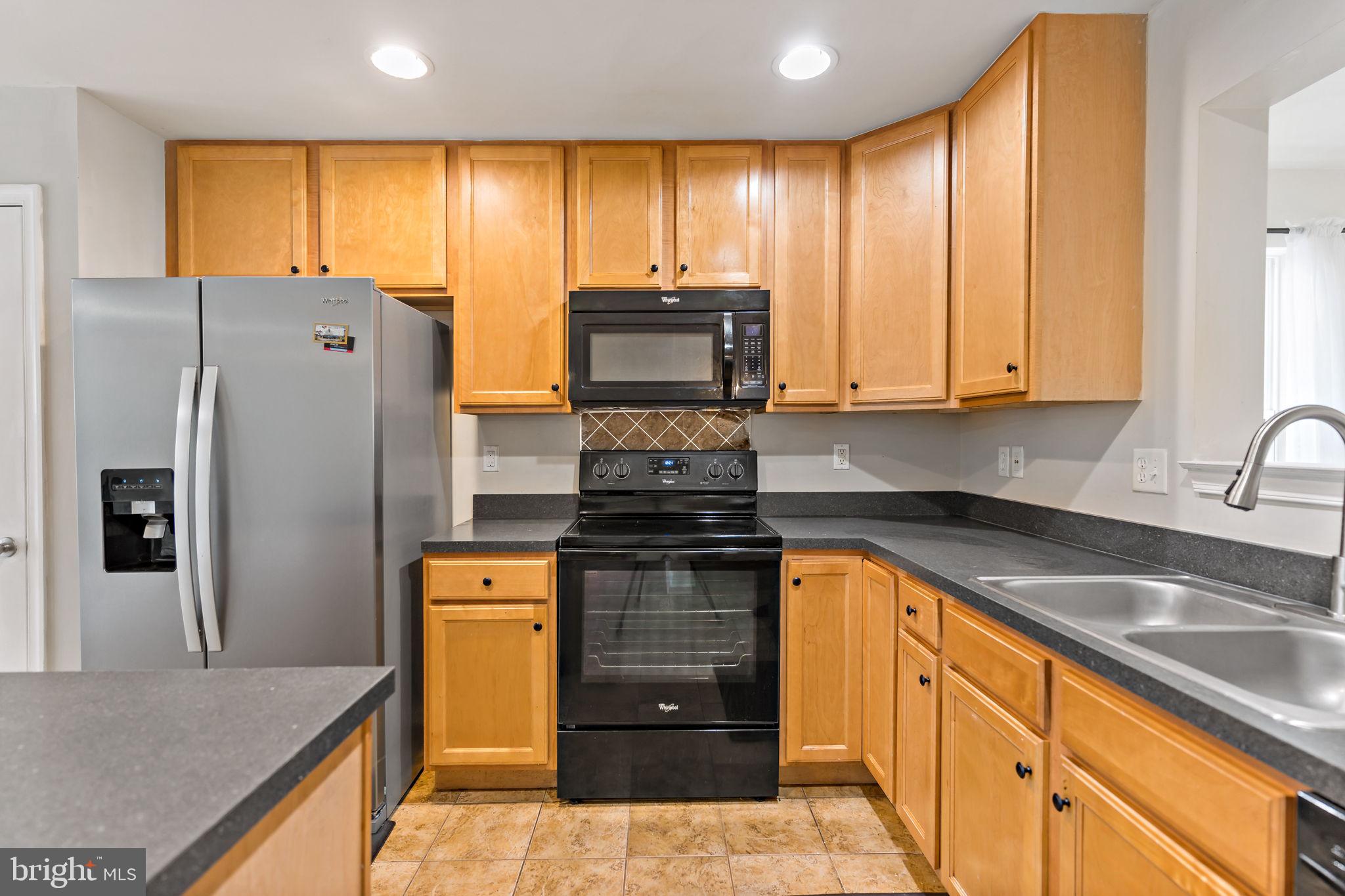 MANOR PARK - Residential