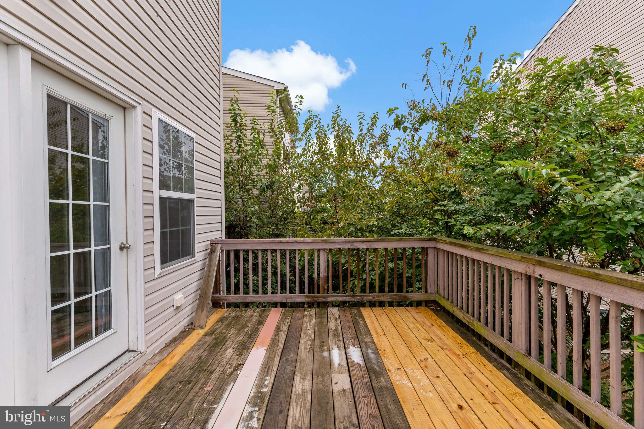 MANOR PARK - Residential