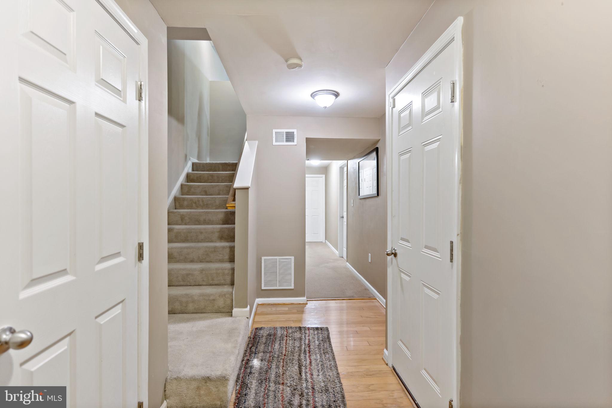 MANOR PARK - Residential