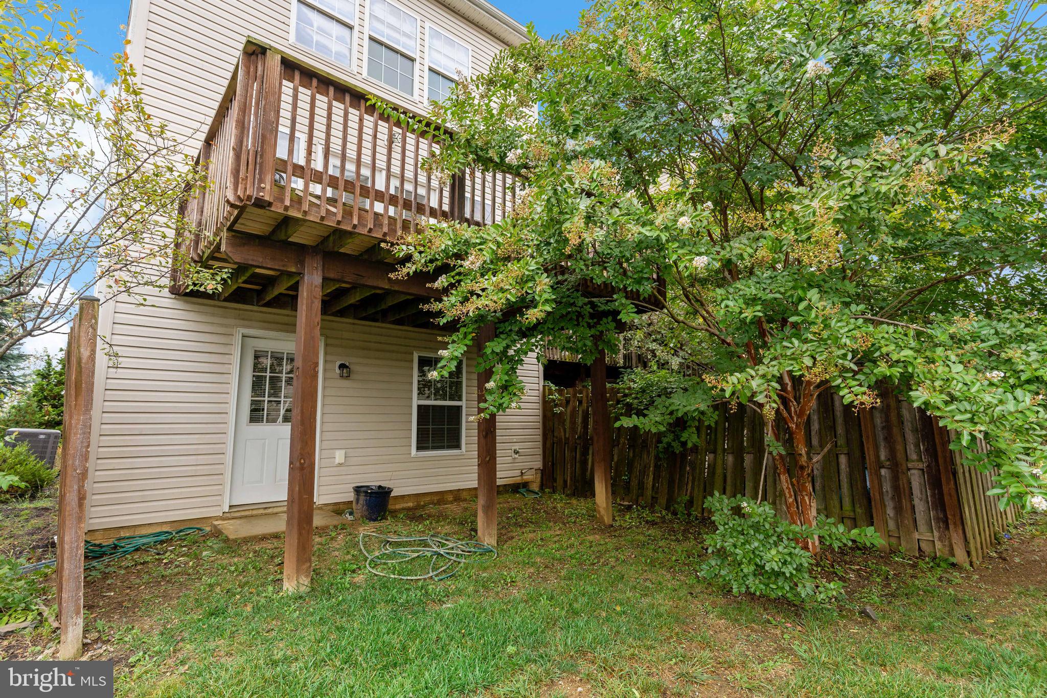 MANOR PARK - Residential