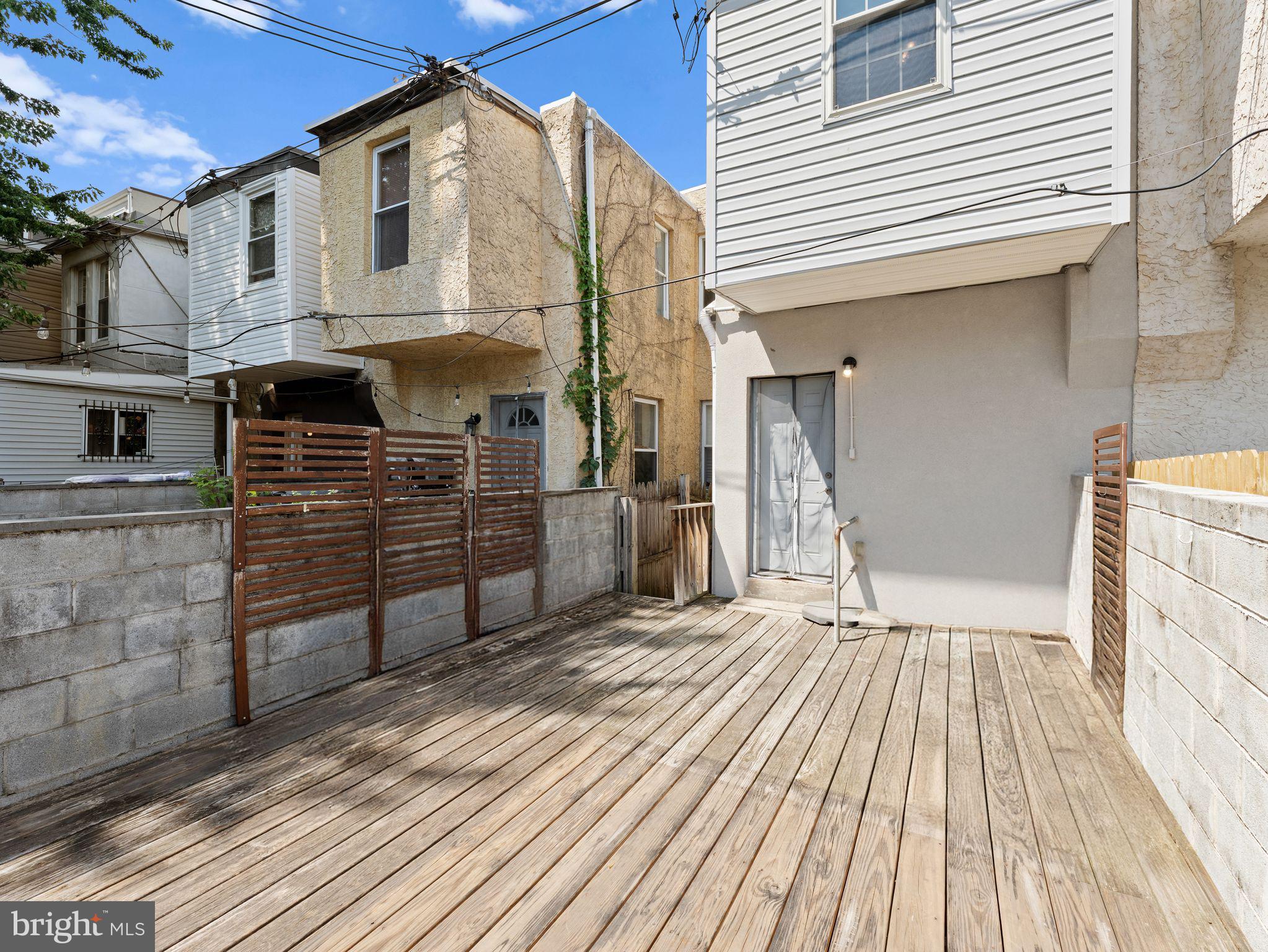 FAIRMOUNT - Residential Lease