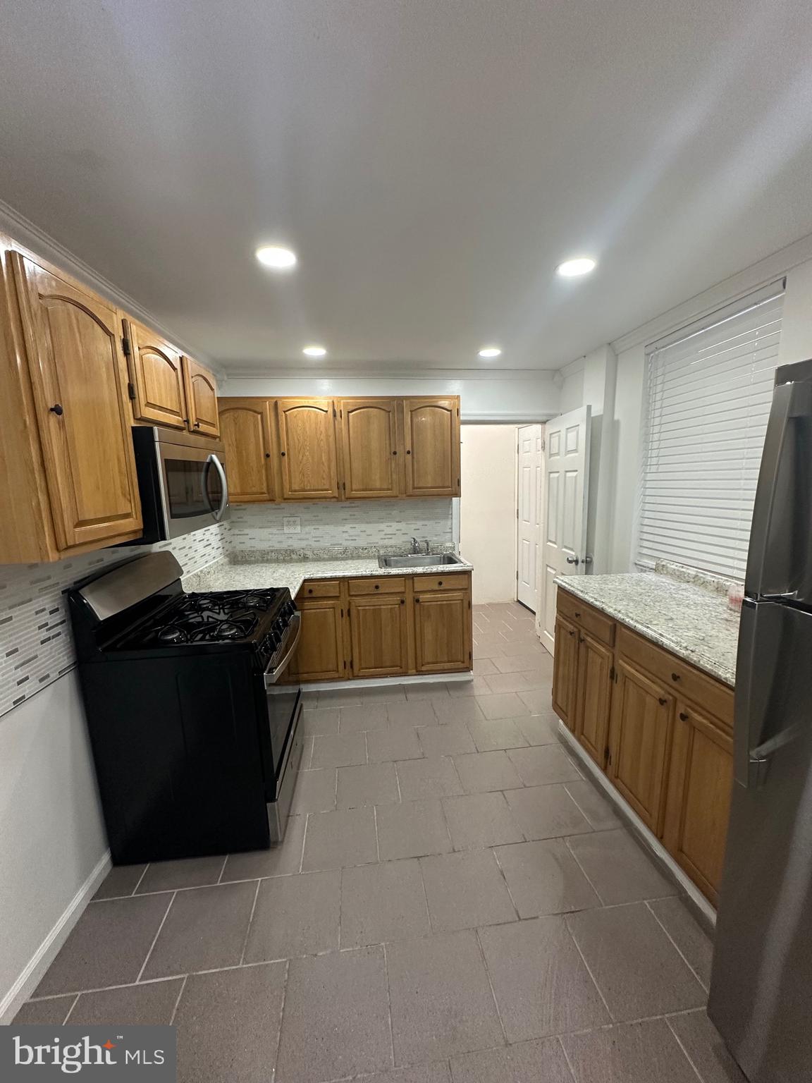 2235 N BOUVIER STREET