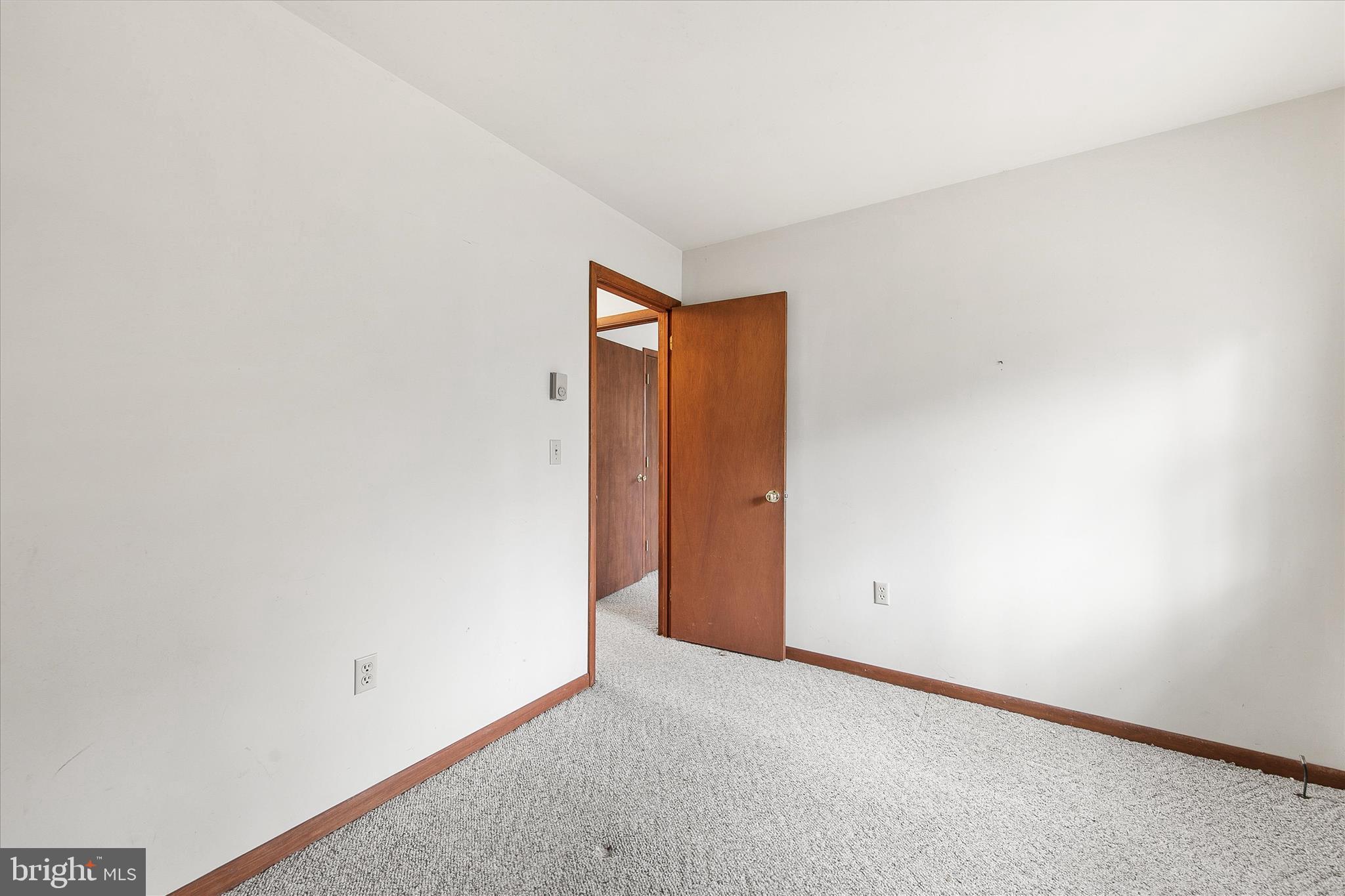 ANGOLA BY THE BAY - Residential