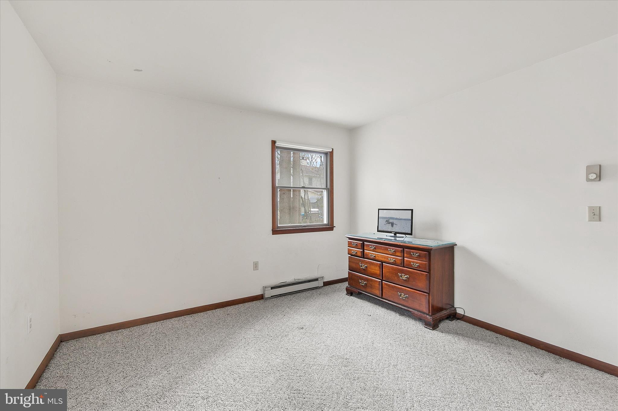 ANGOLA BY THE BAY - Residential