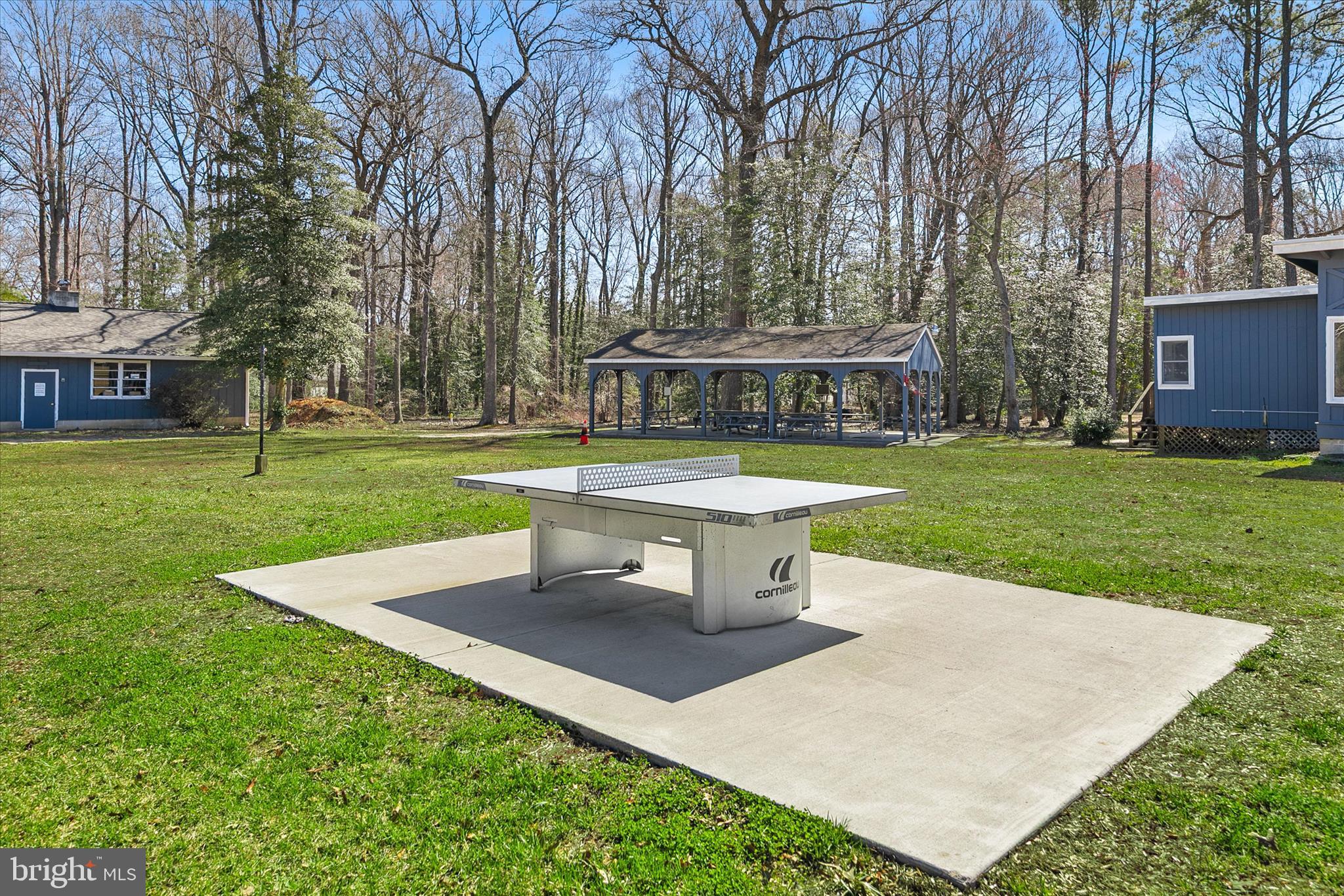 ANGOLA BY THE BAY - Residential