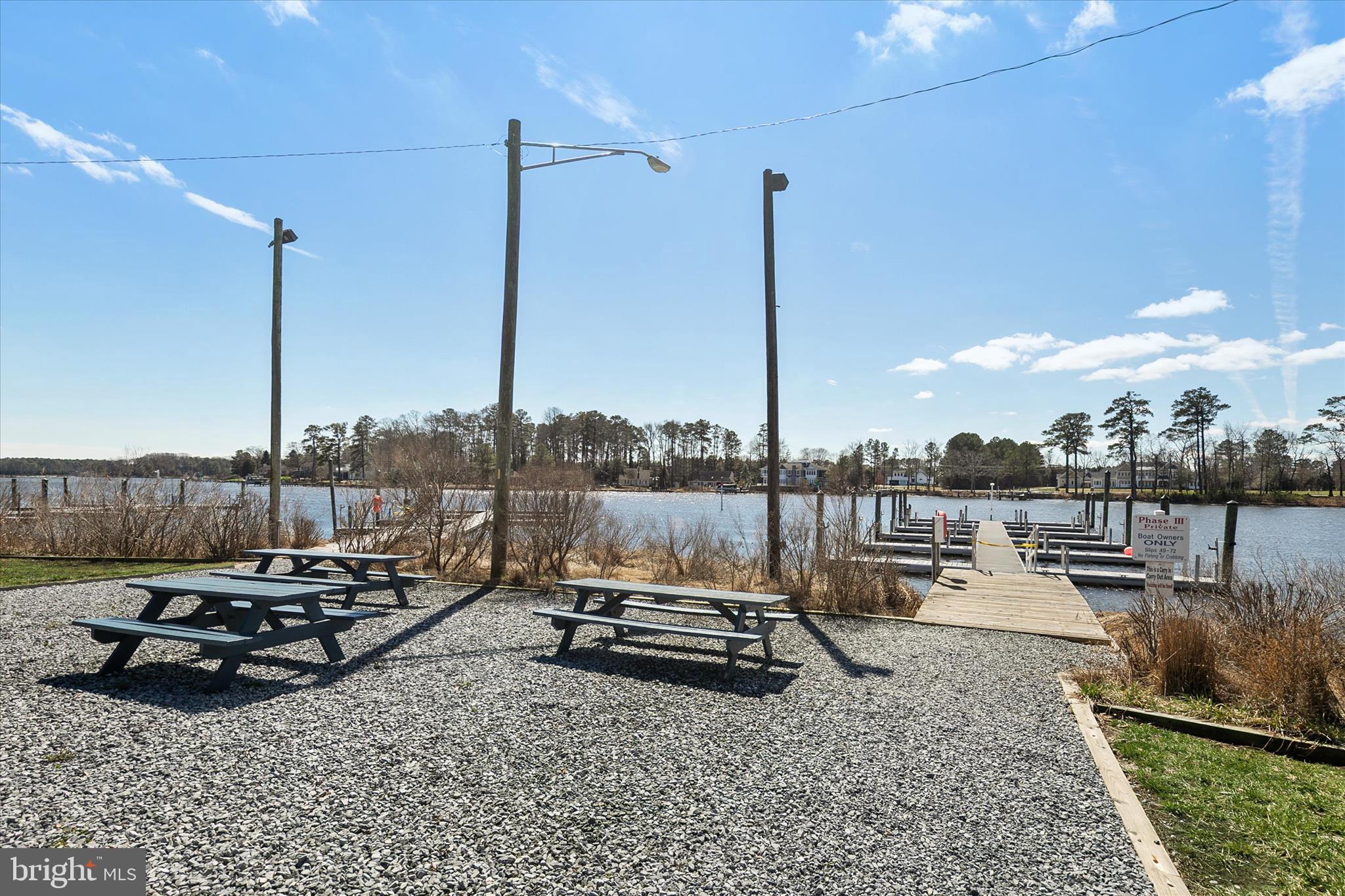 ANGOLA BY THE BAY - Residential