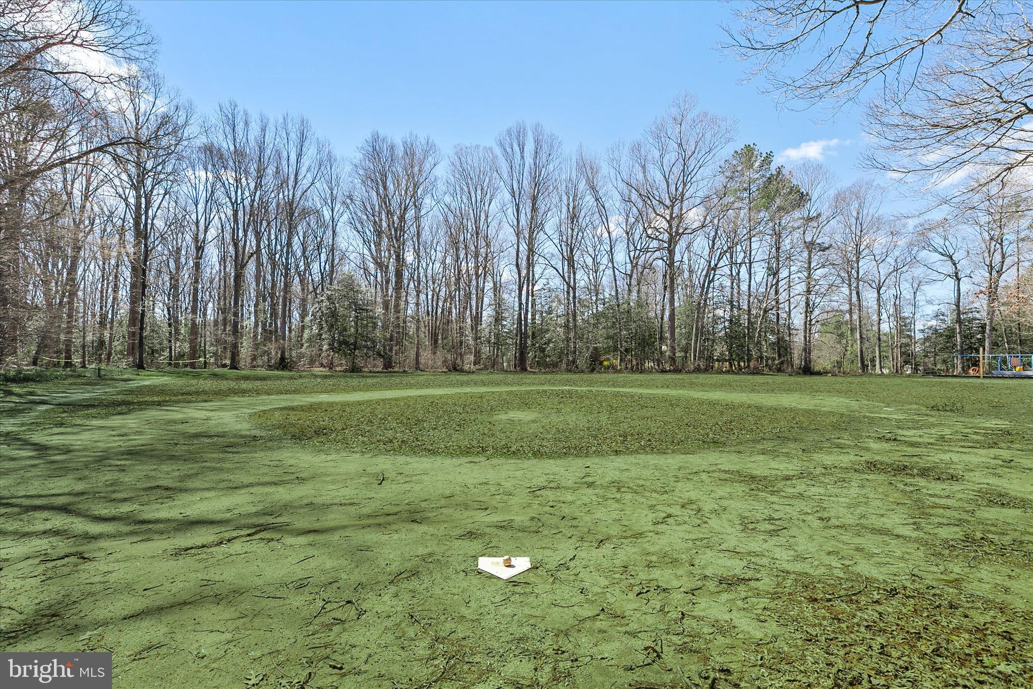 ANGOLA BY THE BAY - Residential