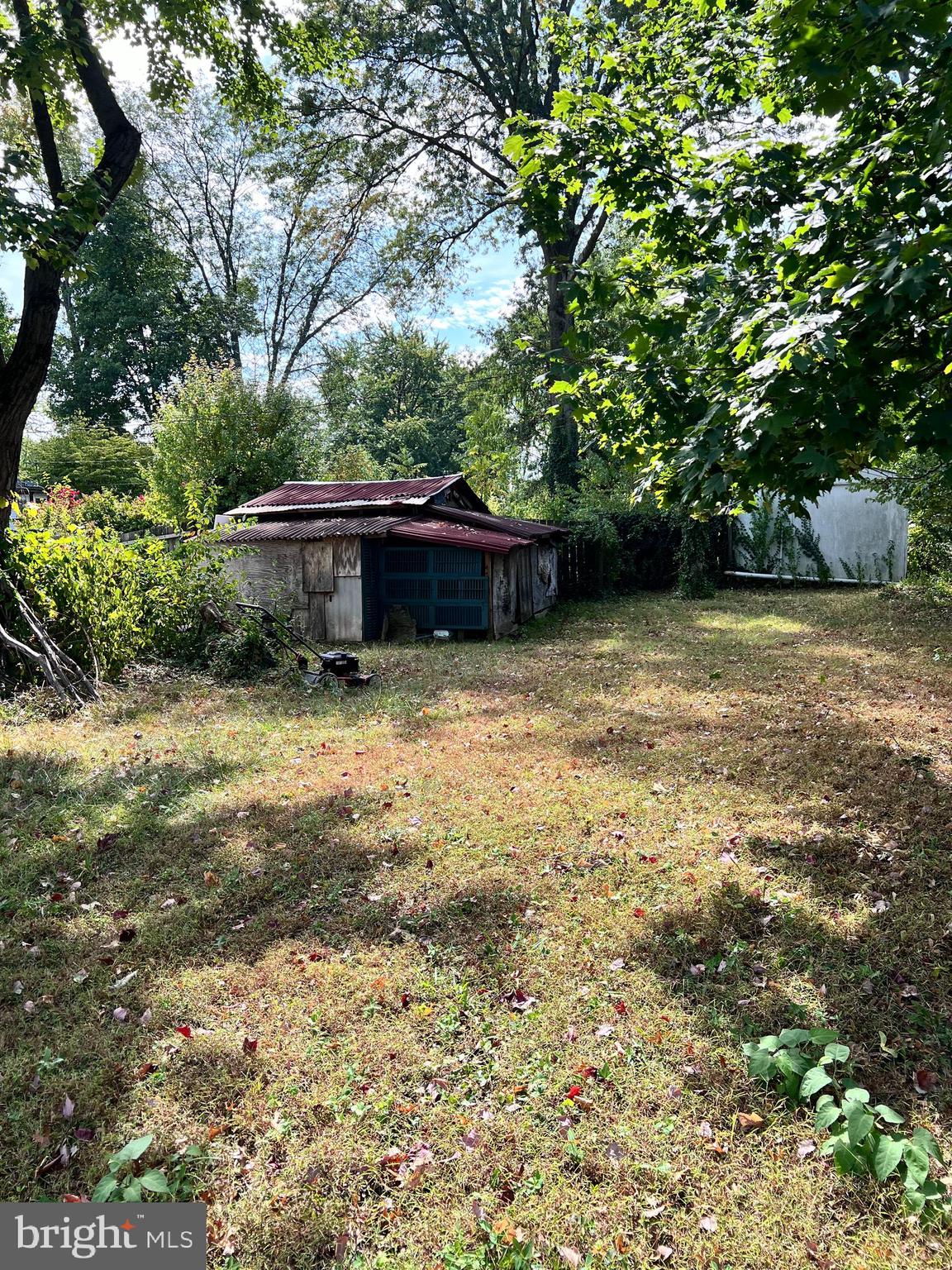 LANSDALE - Residential