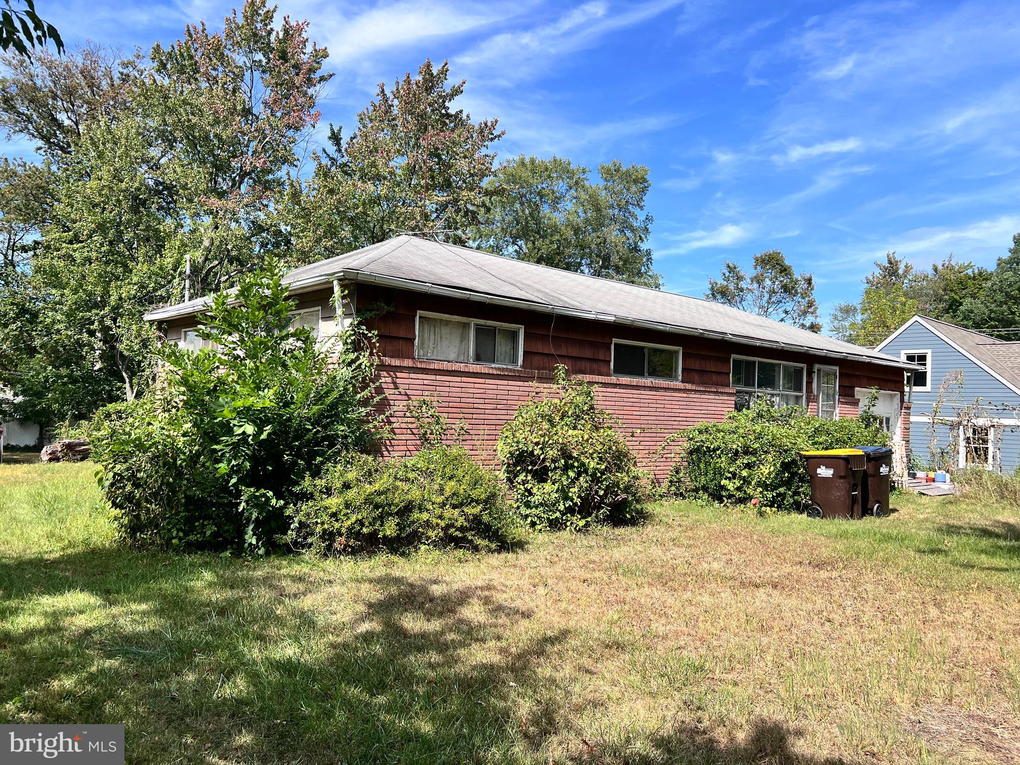 LANSDALE - Residential