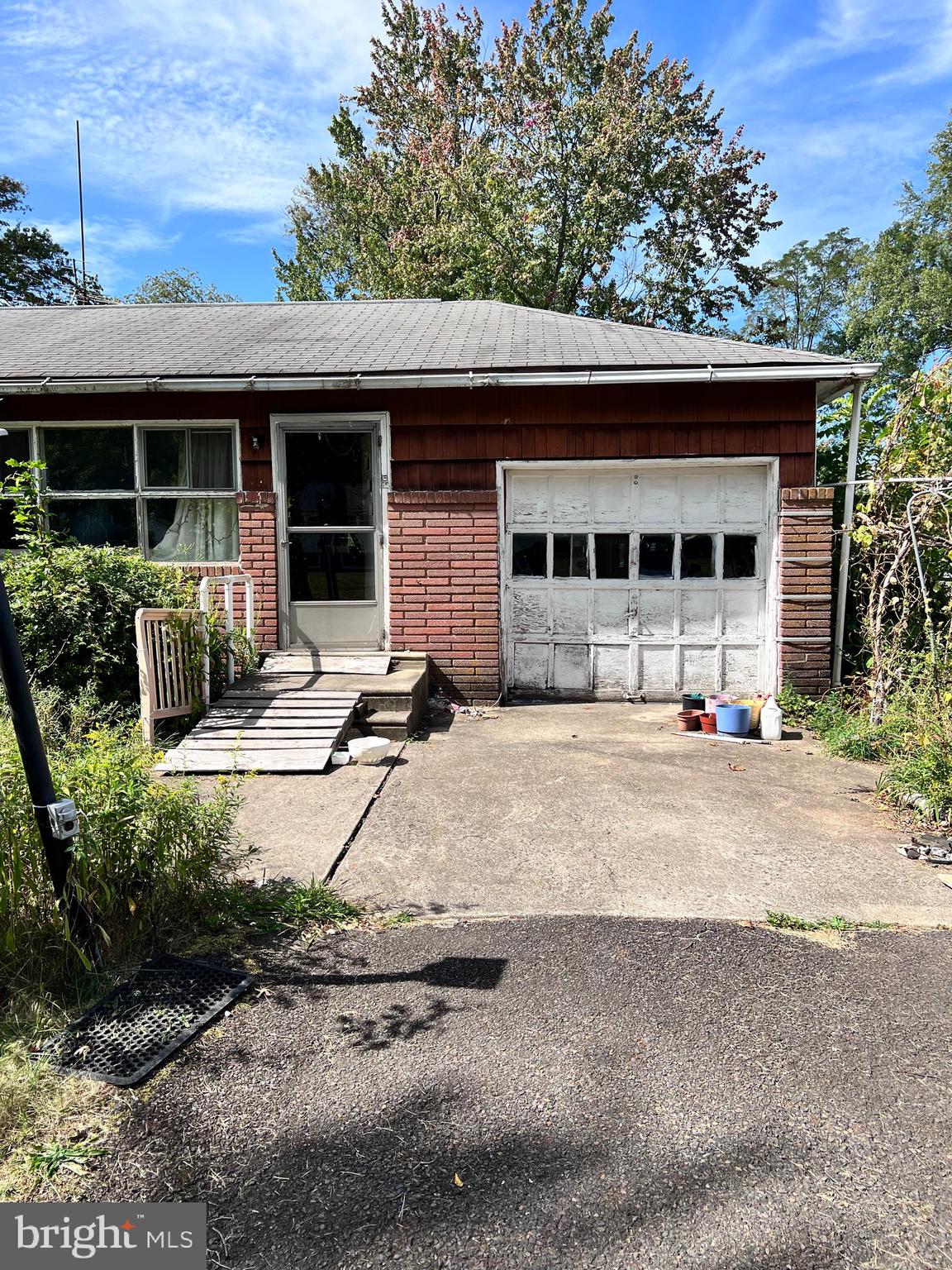 LANSDALE - Residential