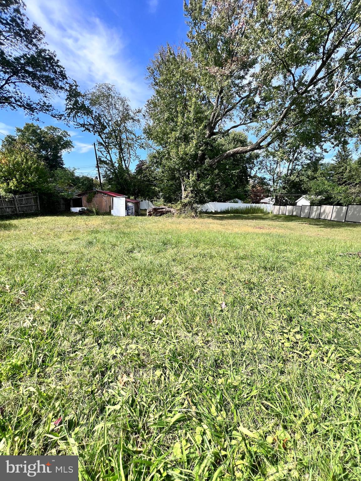 LANSDALE - Residential