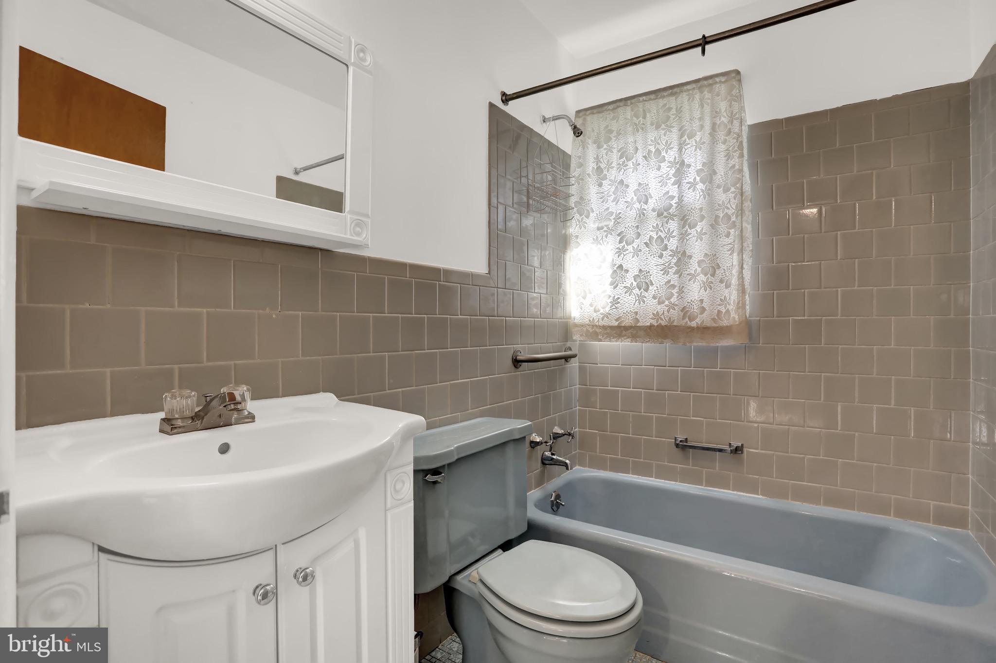 TOWSON - Residential Lease