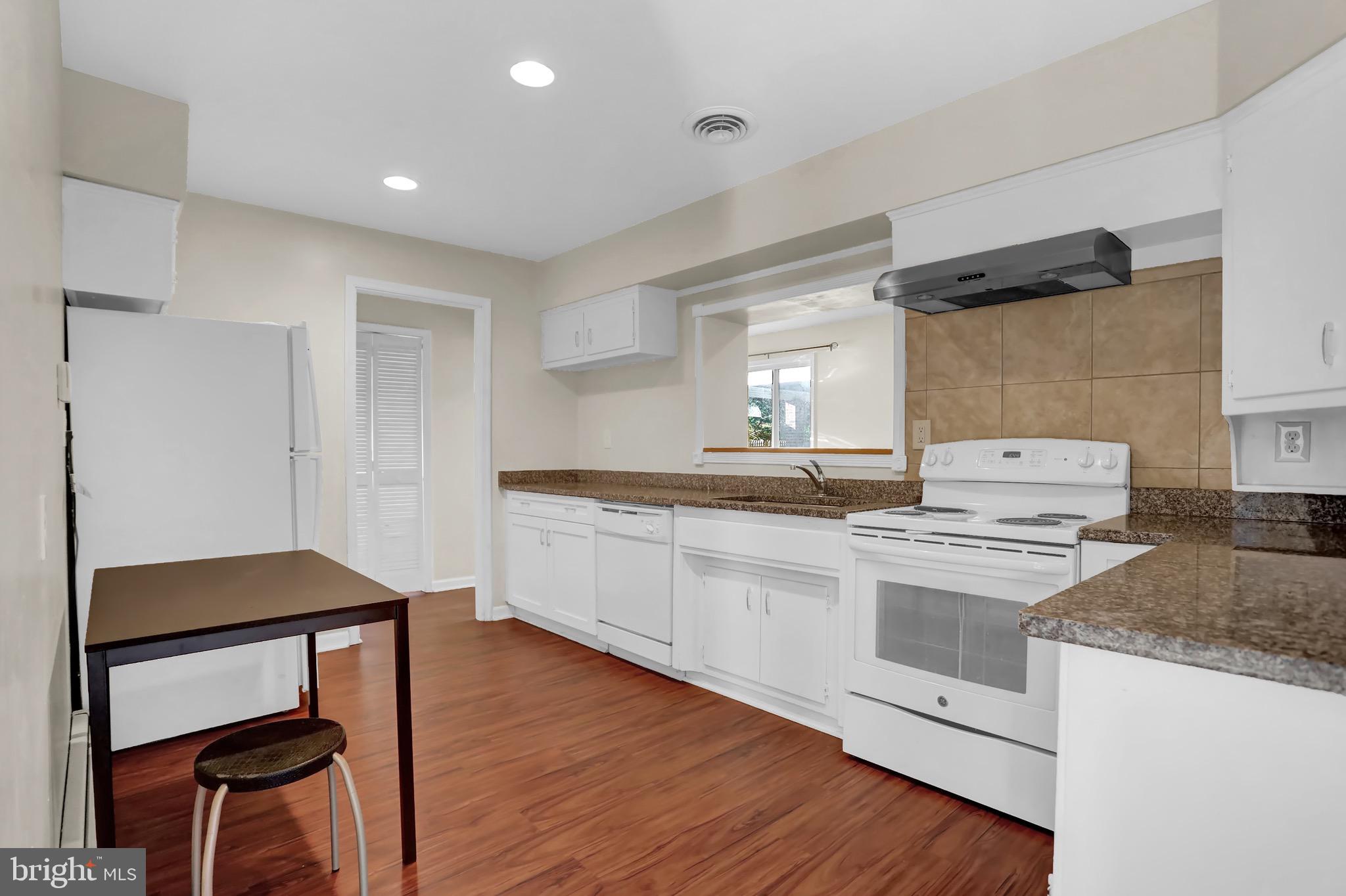 TOWSON - Residential Lease