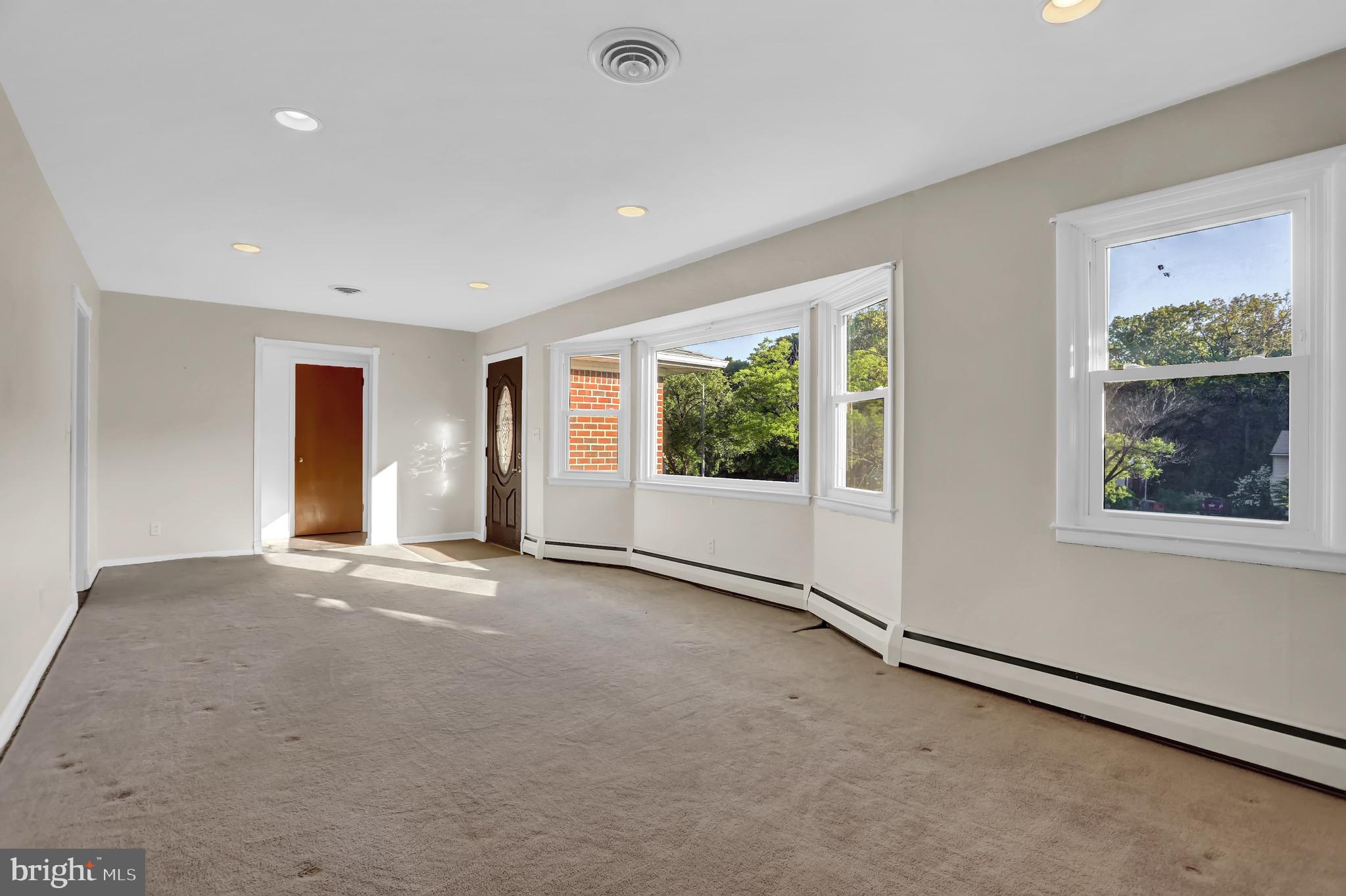 TOWSON - Residential Lease