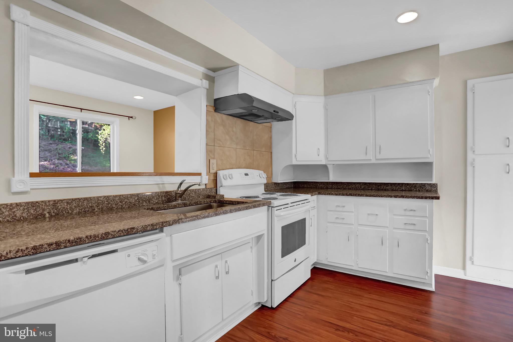 TOWSON - Residential Lease