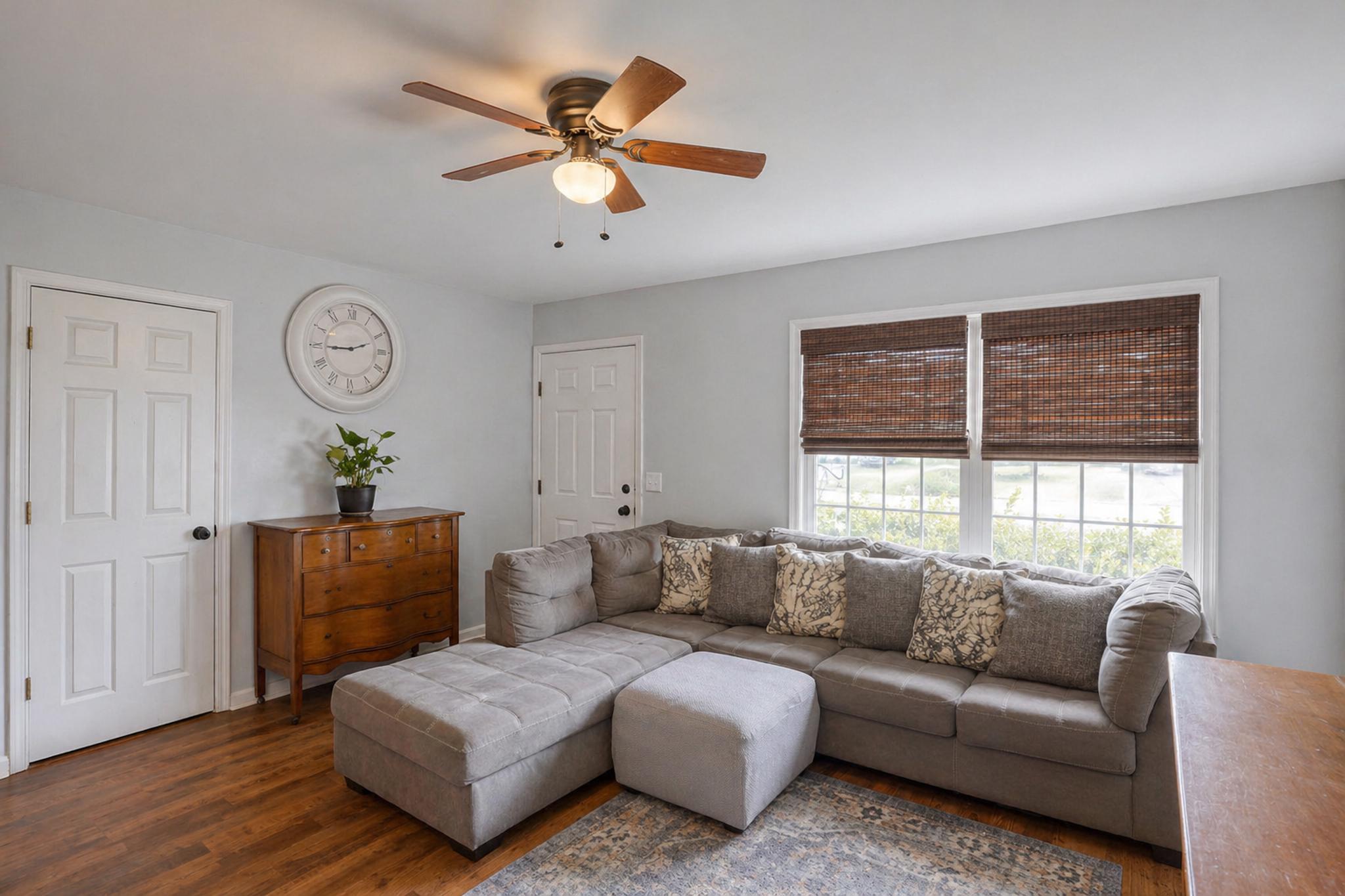 GRANDVIEW MEADOWS - Residential