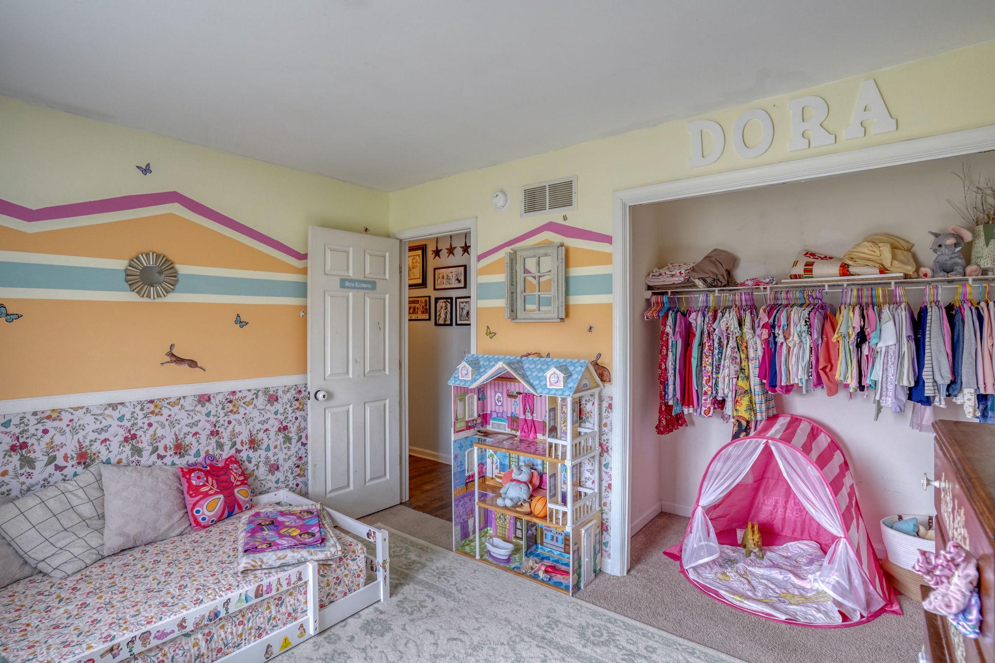 GRANDVIEW MEADOWS - Residential