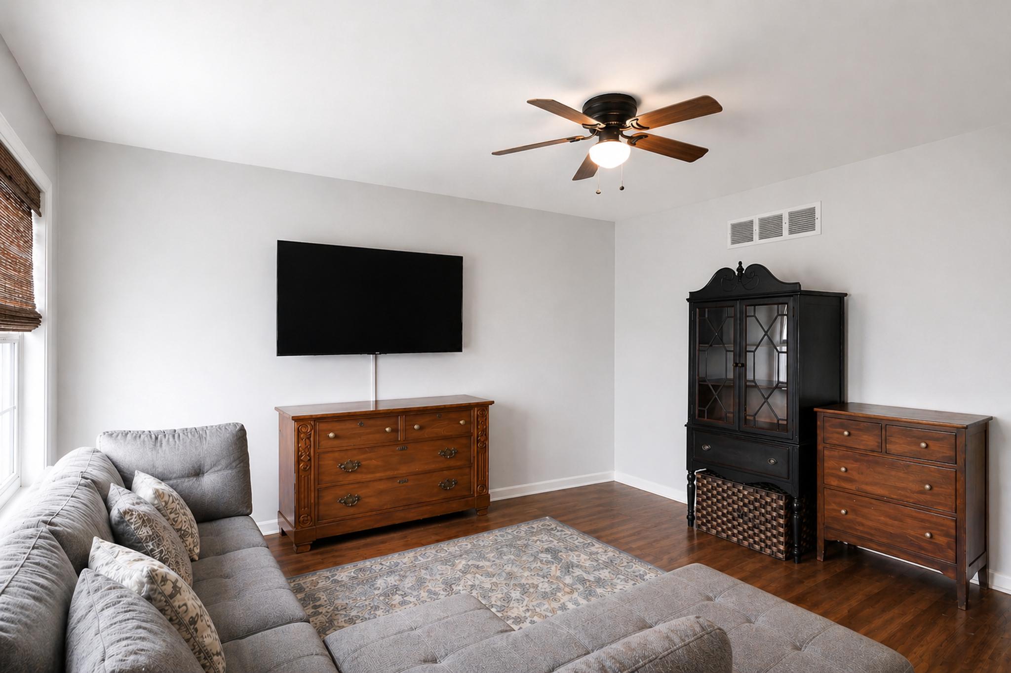 GRANDVIEW MEADOWS - Residential