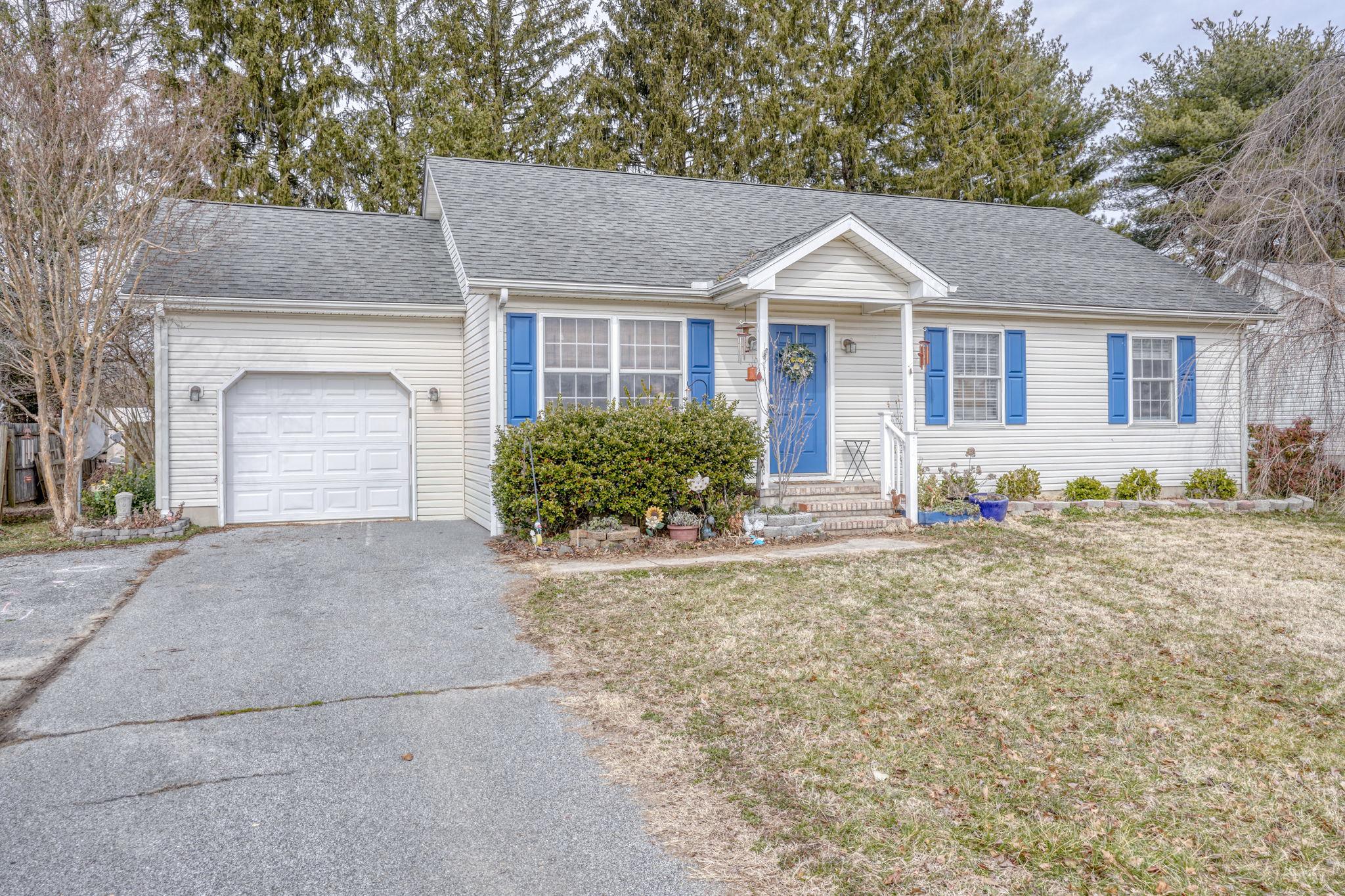 GRANDVIEW MEADOWS - Residential