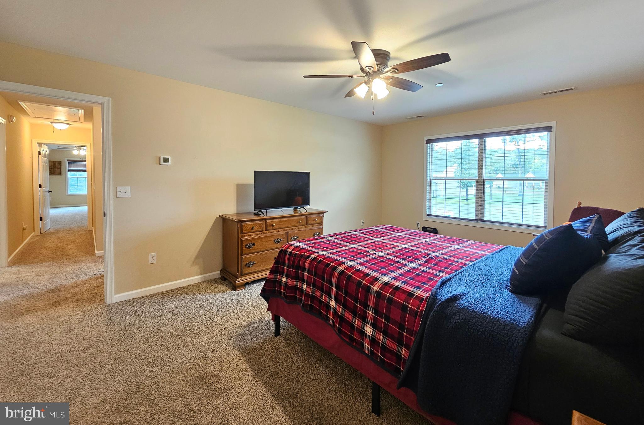 LAYFIELD WOODS - Residential