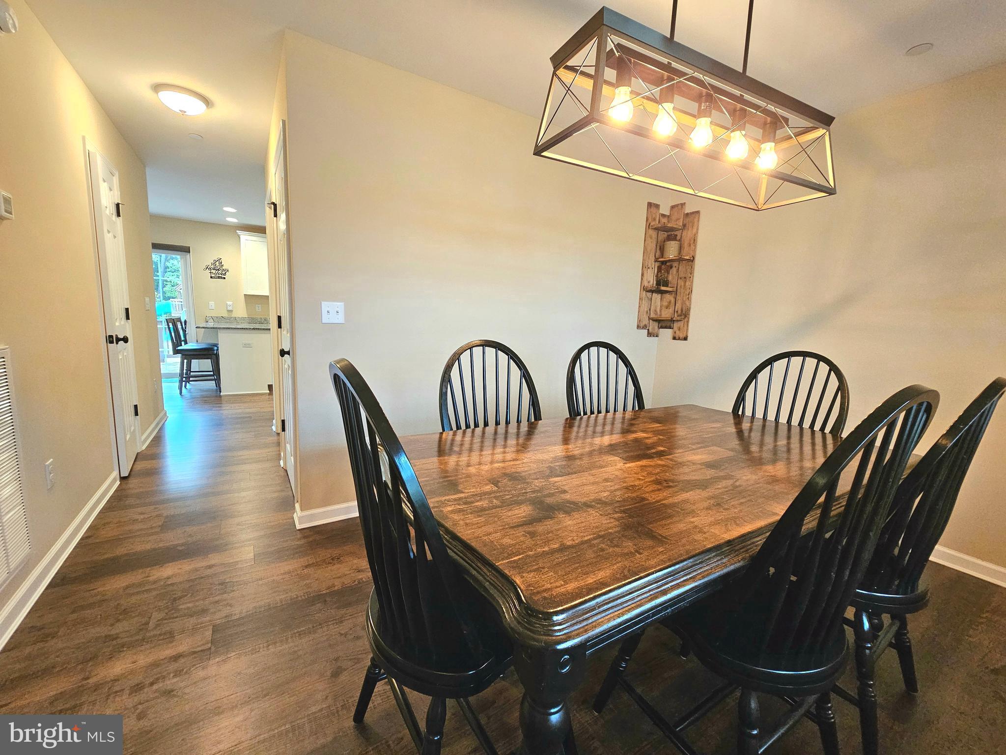 LAYFIELD WOODS - Residential