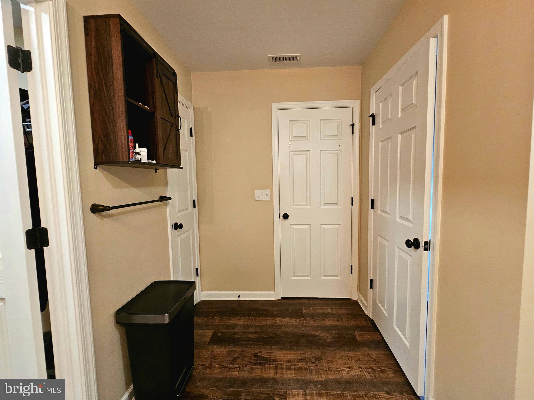 LAYFIELD WOODS - Residential