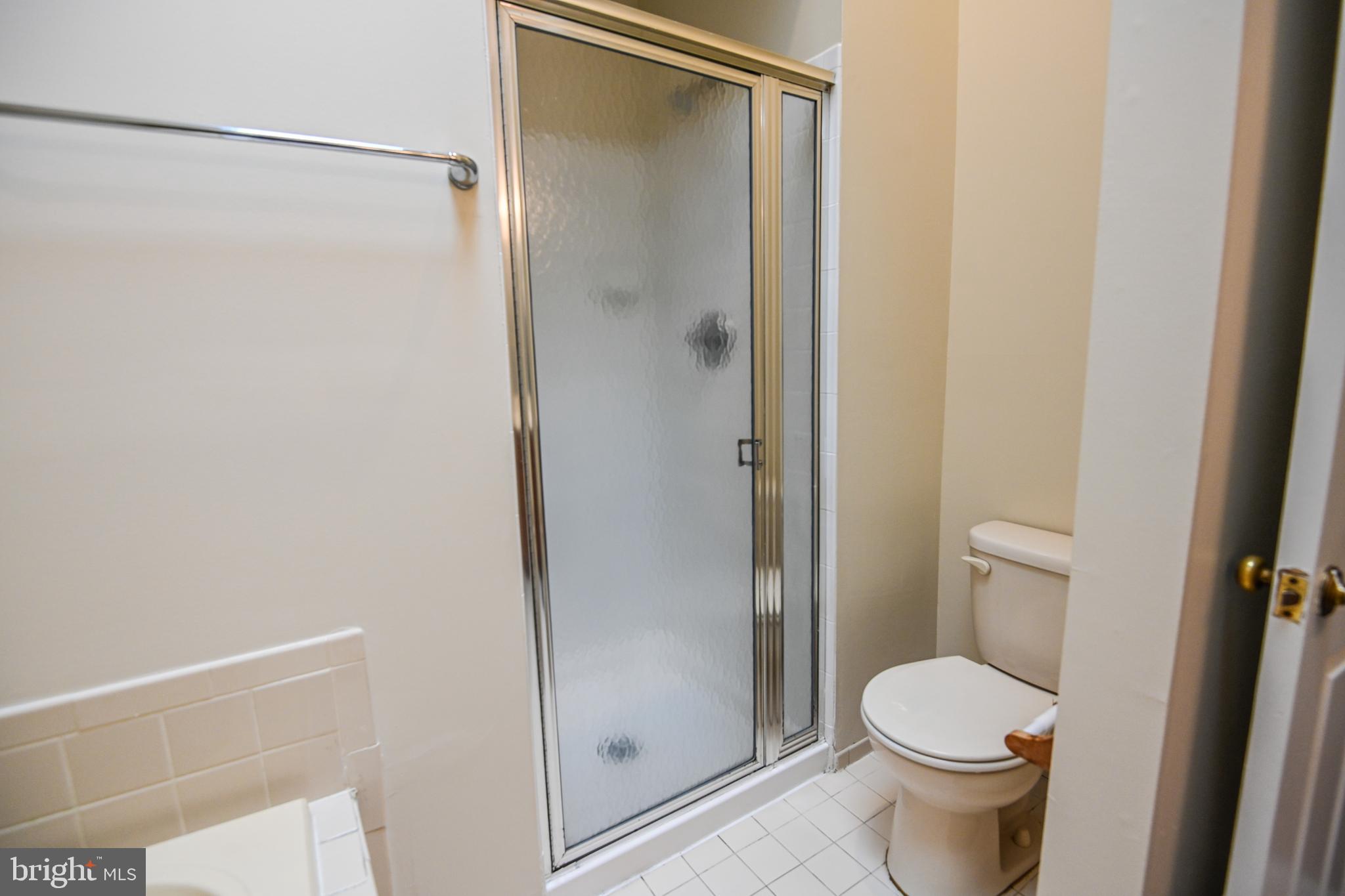 LAUREL LAKES PLAT 3 - Residential Lease