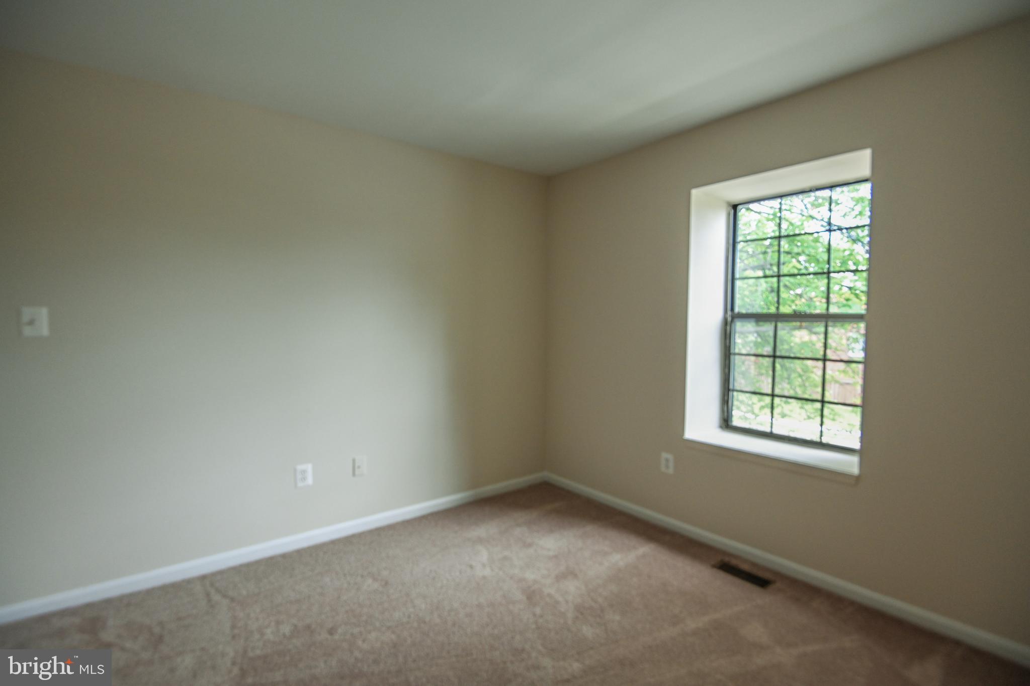 LAUREL LAKES PLAT 3 - Residential Lease