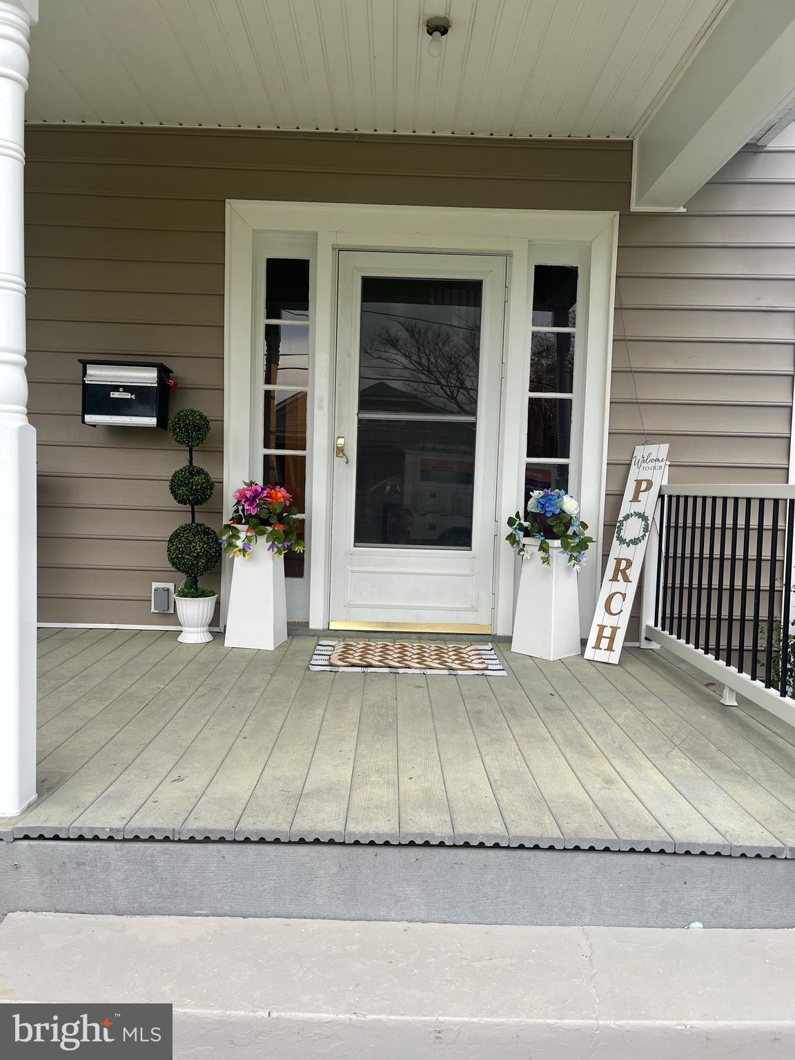 COLONIAL HEIGHTS - Residential