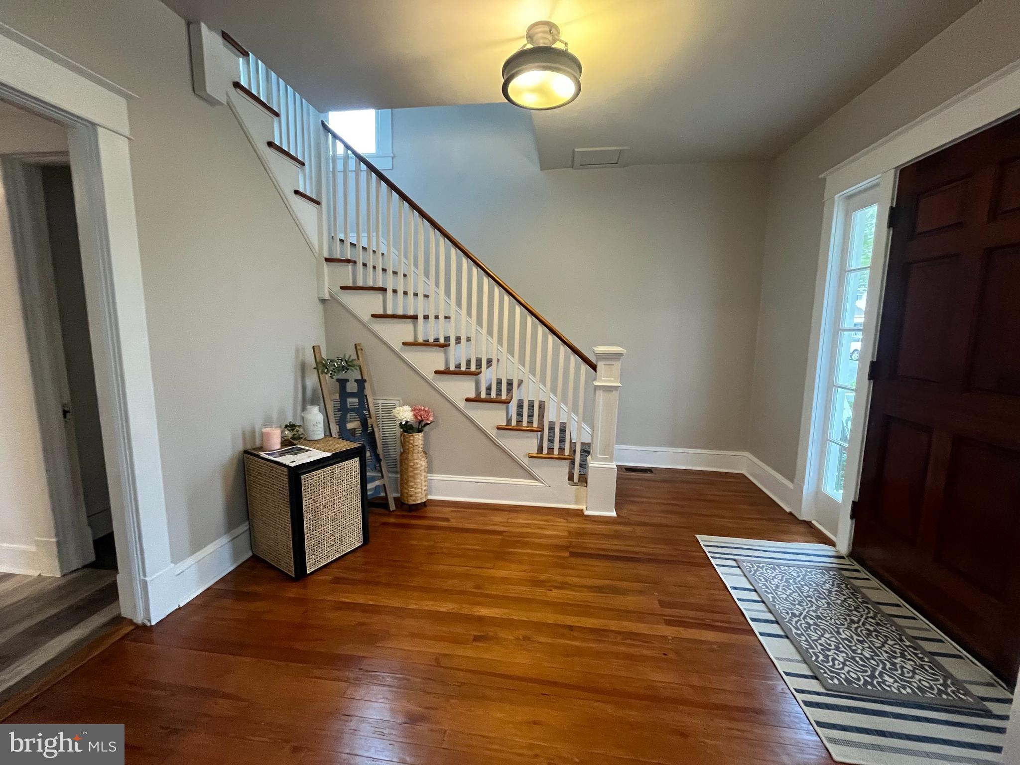 COLONIAL HEIGHTS - Residential