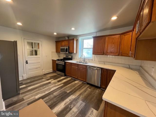 COLONIAL HEIGHTS - Residential