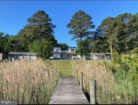 Homes For Sale - 743 N Glebe Road<br/> MONTROSS, VA 22520