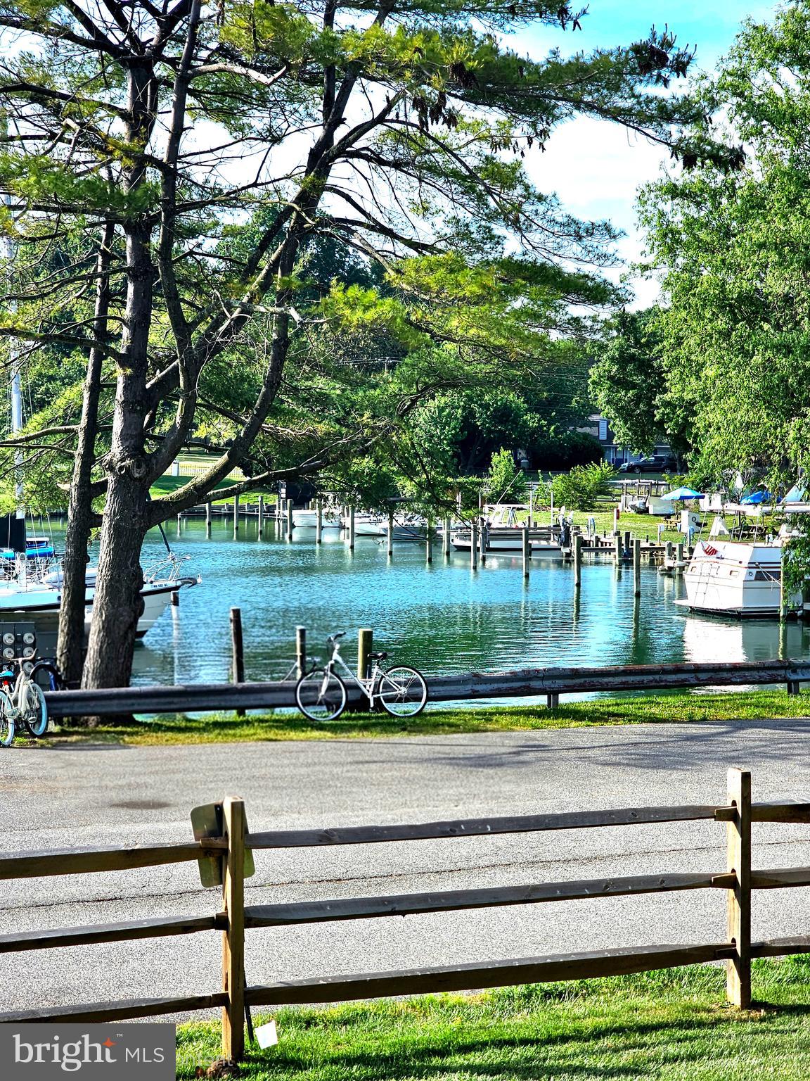 BAYSIDE - Residential