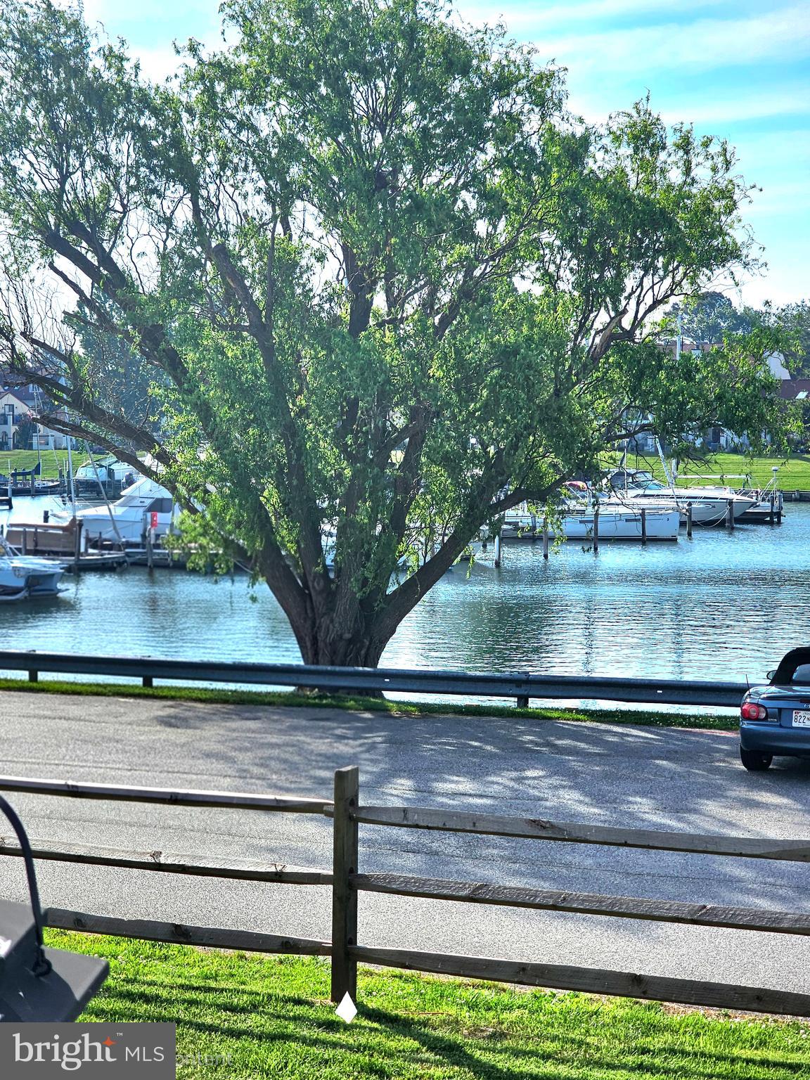 BAYSIDE - Residential
