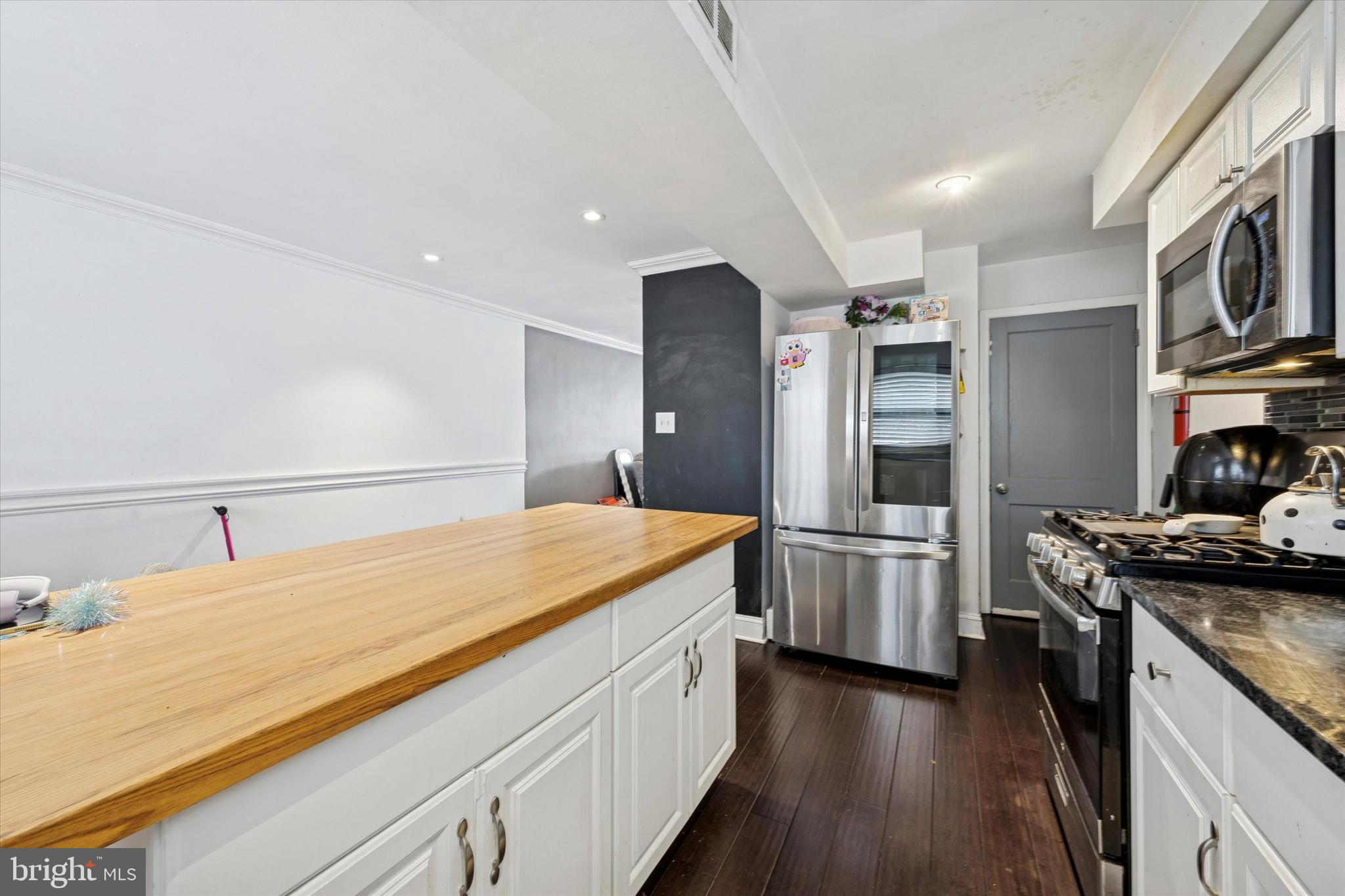 DELMAR VILLAGE - Residential