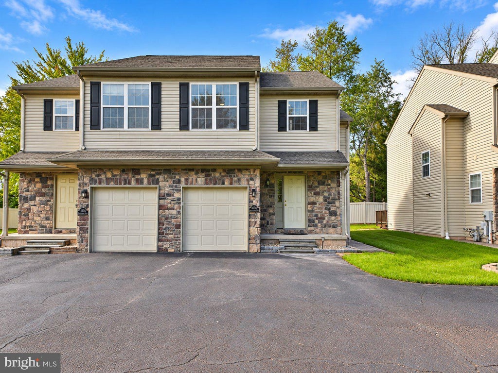 Photo of 1575 Sumneytown Pike, LANSDALE, PA 19446 (MLS # PAMC2196404)