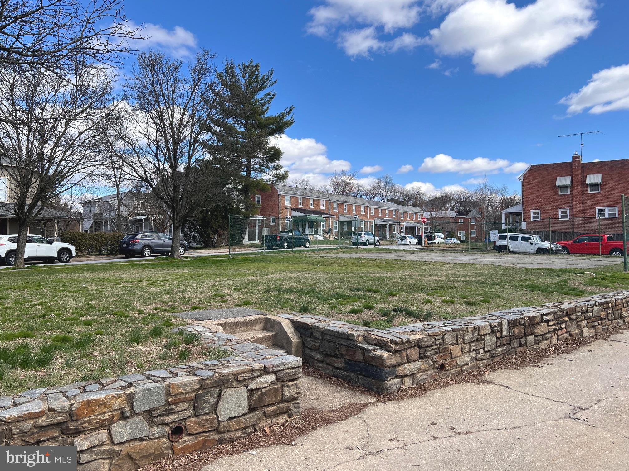 WAVERLY - Residential