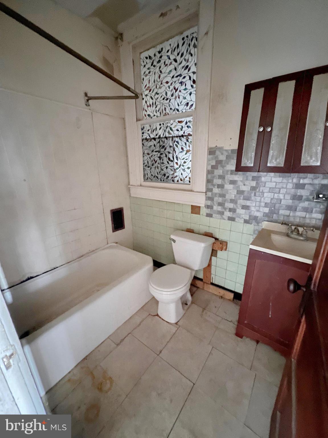 WAVERLY - Residential