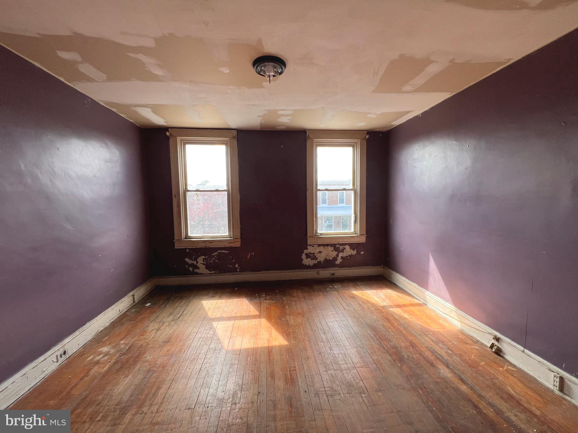 WAVERLY - Residential