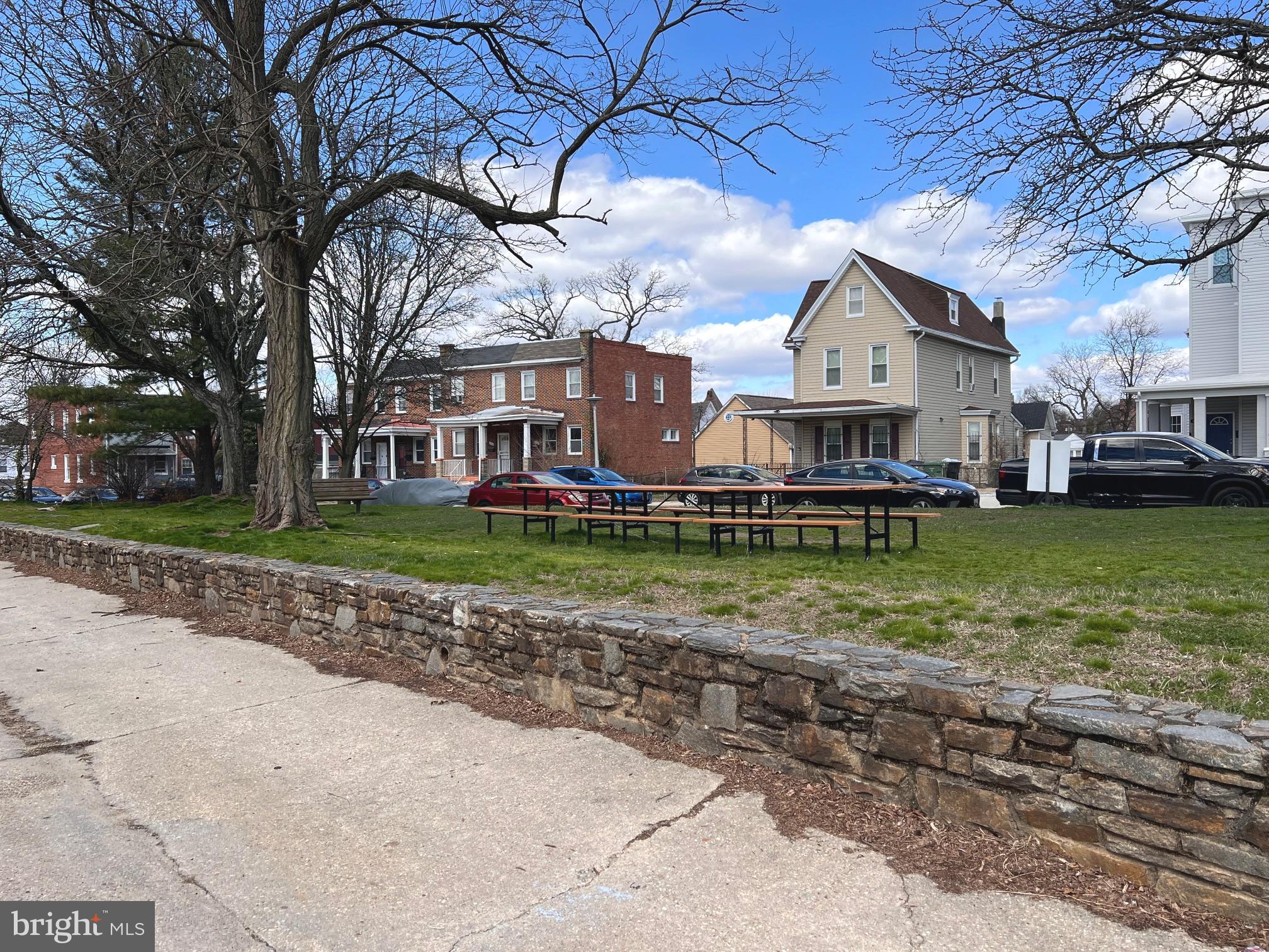 WAVERLY - Residential