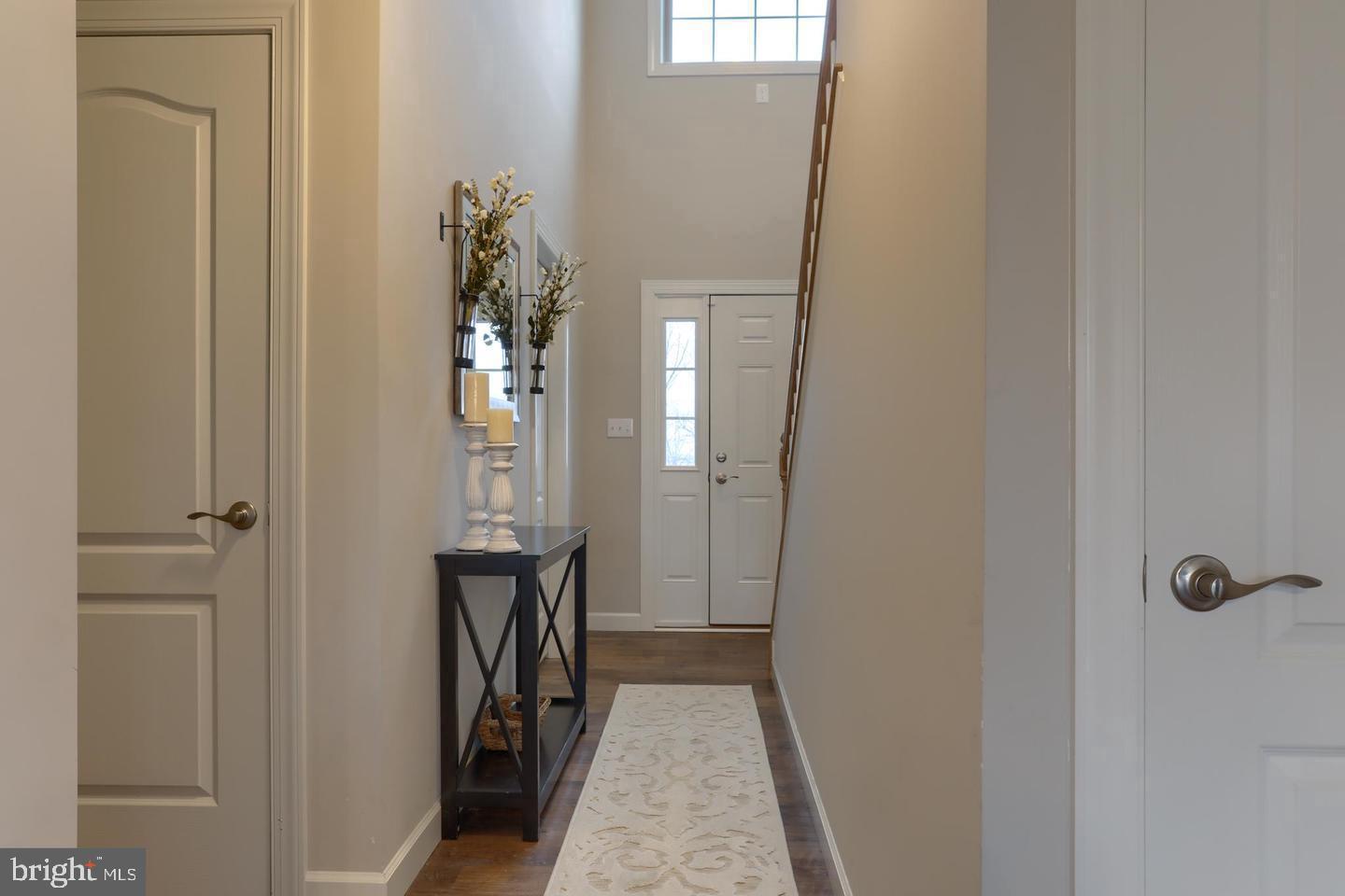 WOODLAND HILLS - Residential Lease