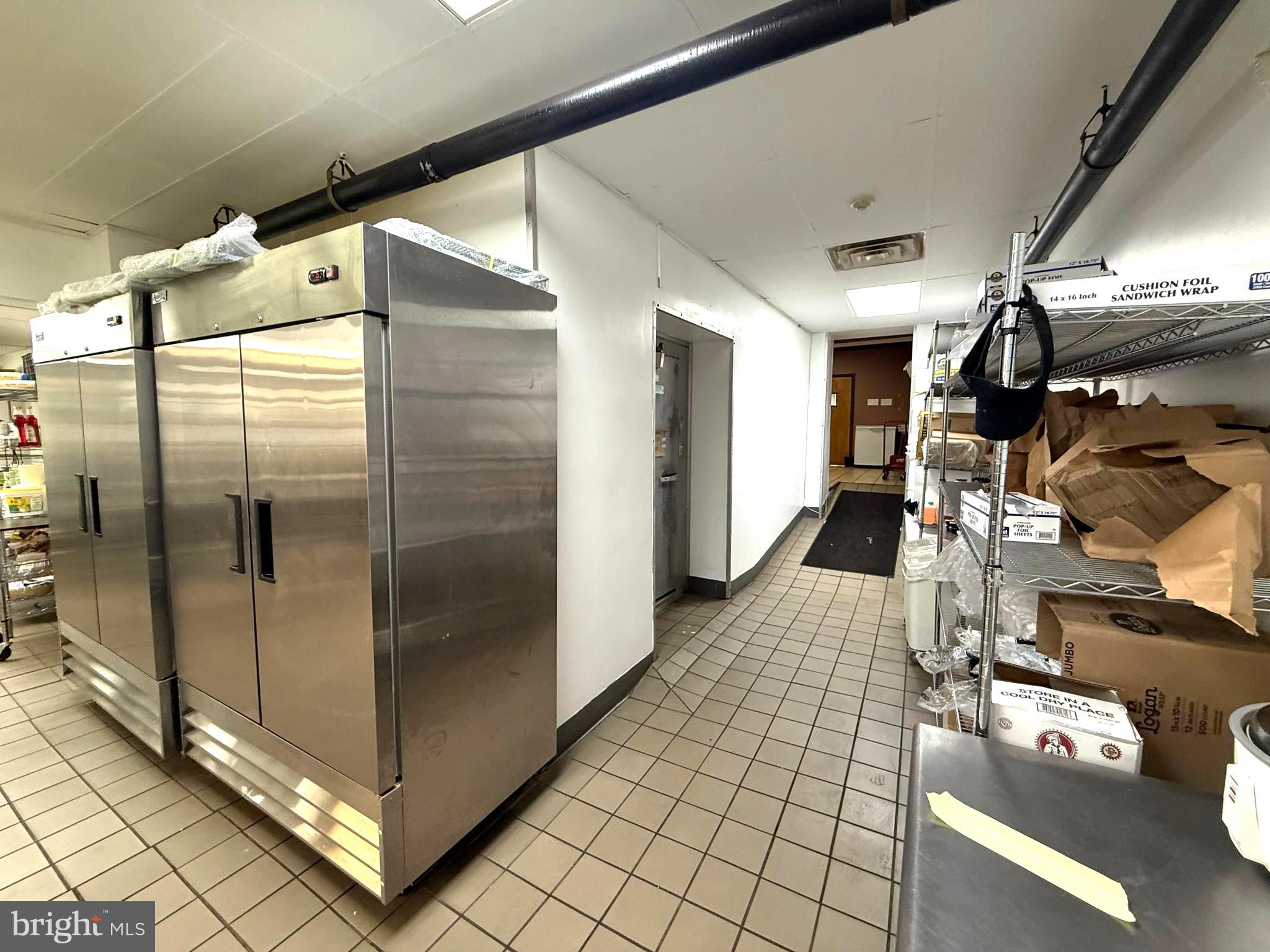 MANAYUNK - Commercial Sale