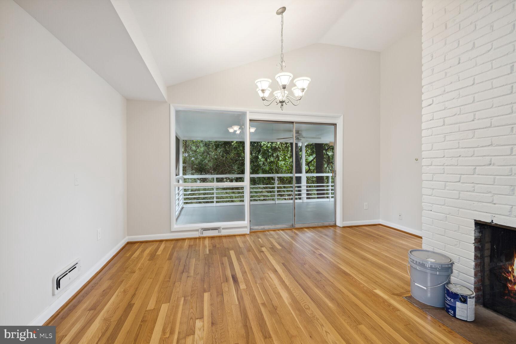 WILDWOOD MANOR - Residential Lease