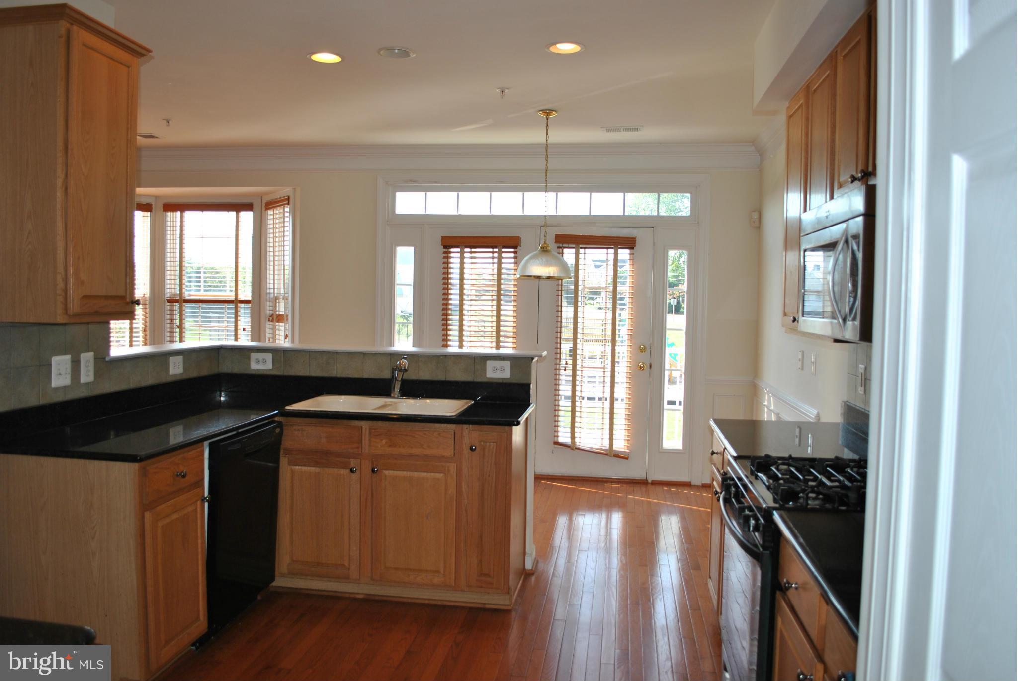 COPPERMINE CROSSING - Residential Lease